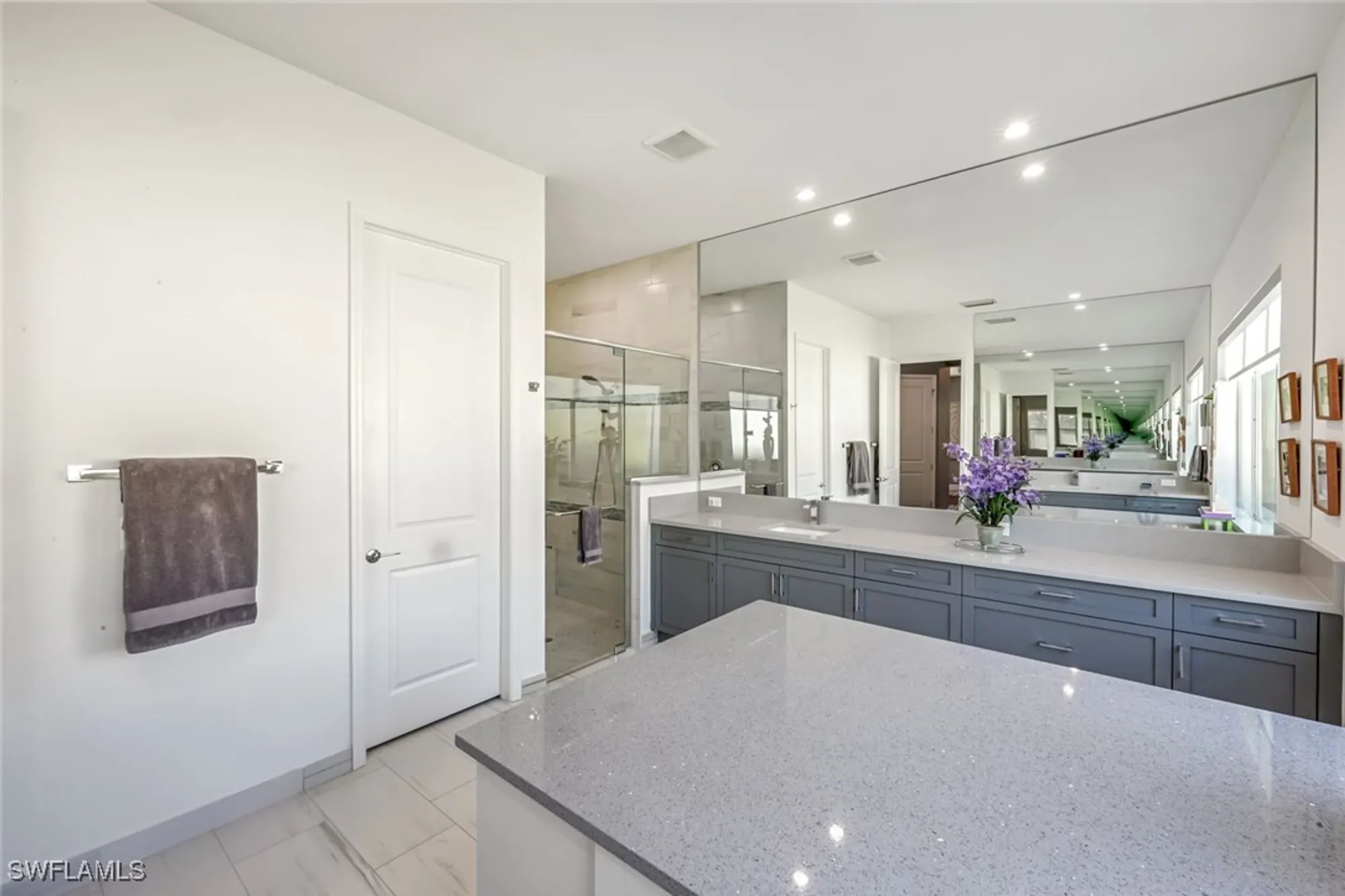 Property Slideshow image 18 of 50 | 12083 azalea way, Naples, FL, 34120