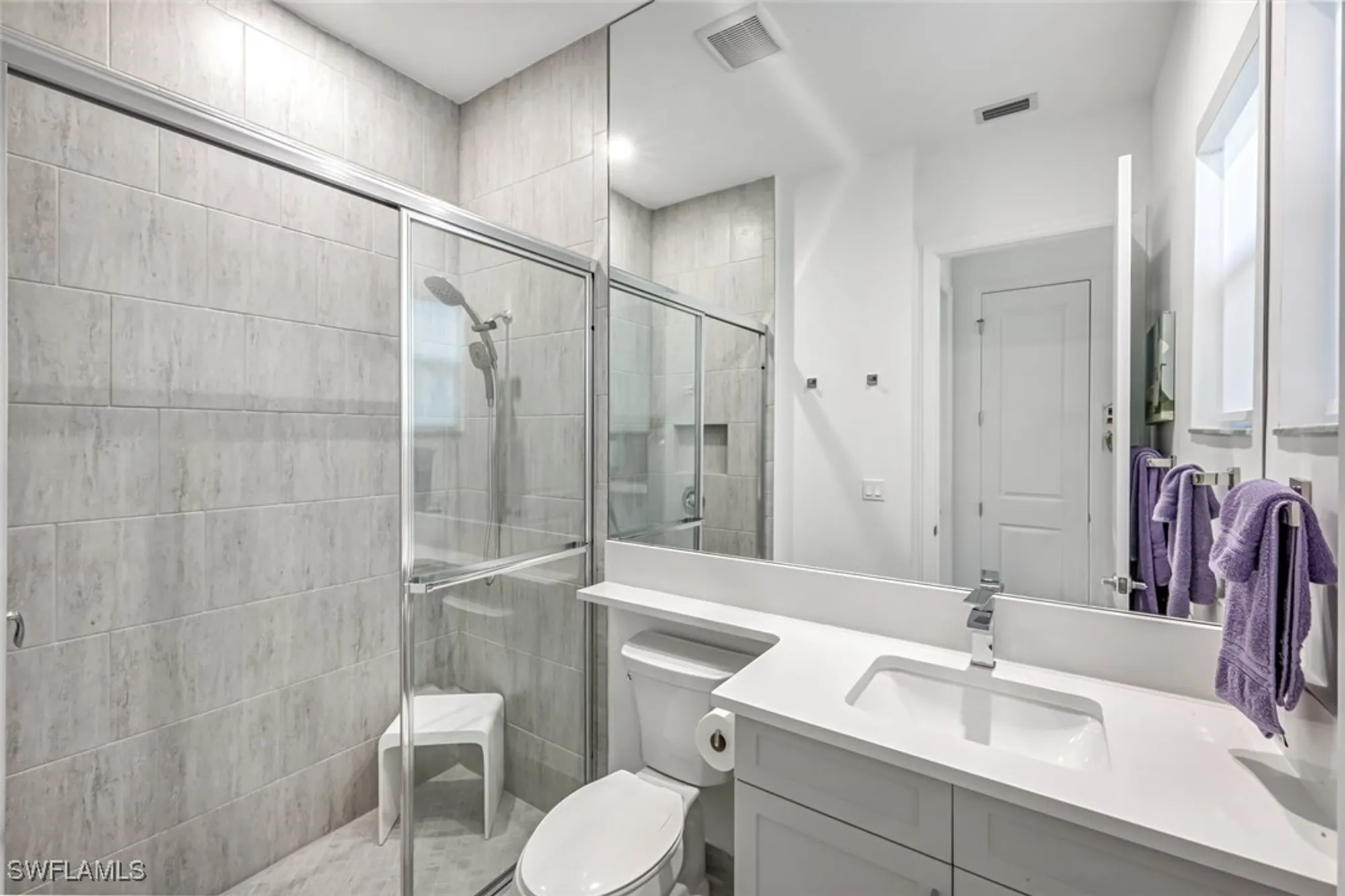 Property Slideshow image 24 of 50 | 12083 azalea way, Naples, FL, 34120