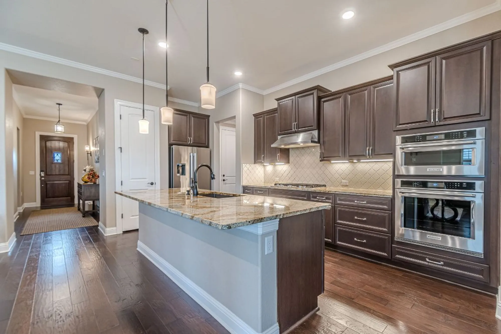 Property Slideshow image 18 of 40 | 504 calming agave way, San Marcos, TX, 78666