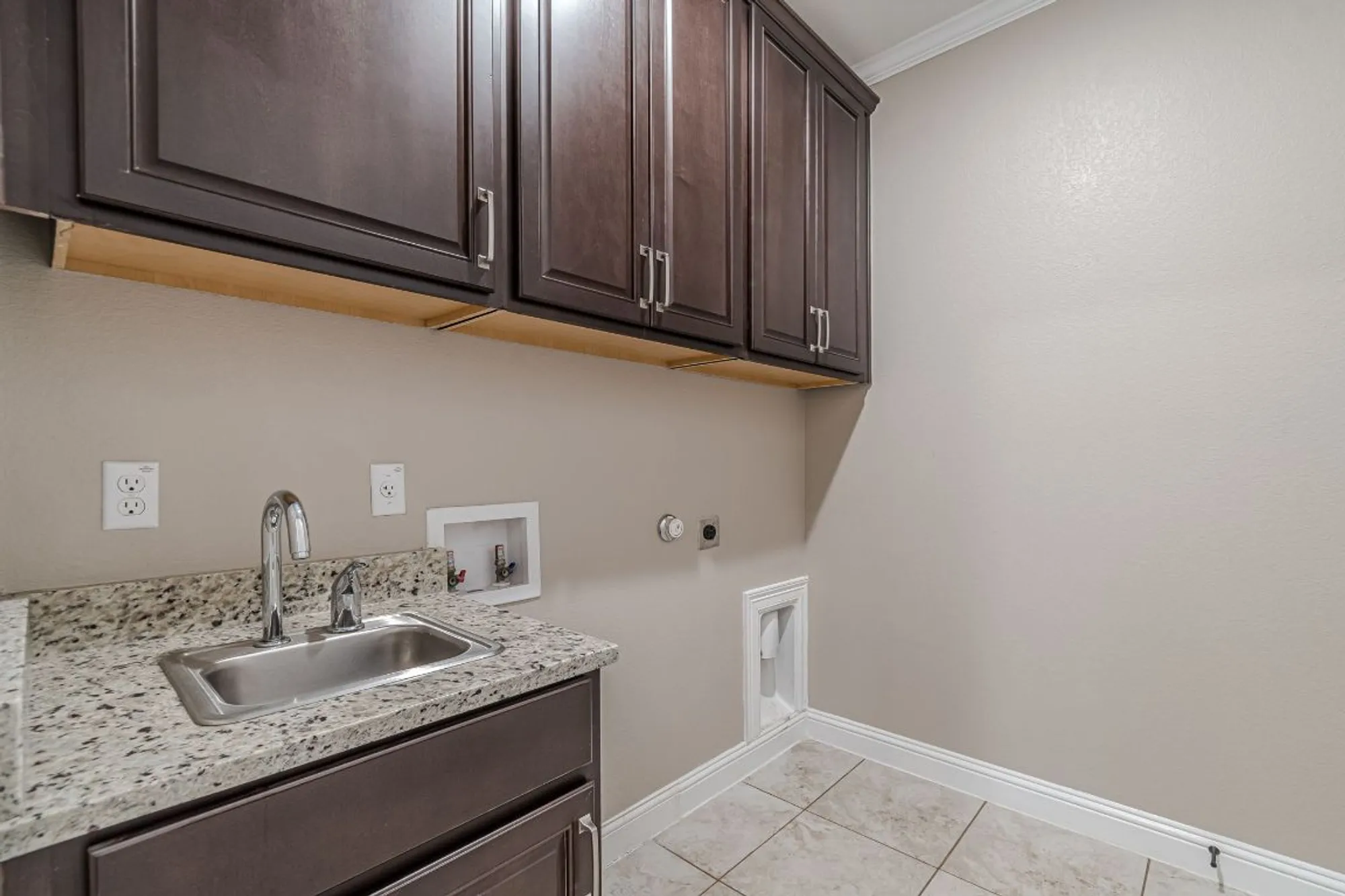 Property Slideshow image 24 of 40 | 504 calming agave way, San Marcos, TX, 78666