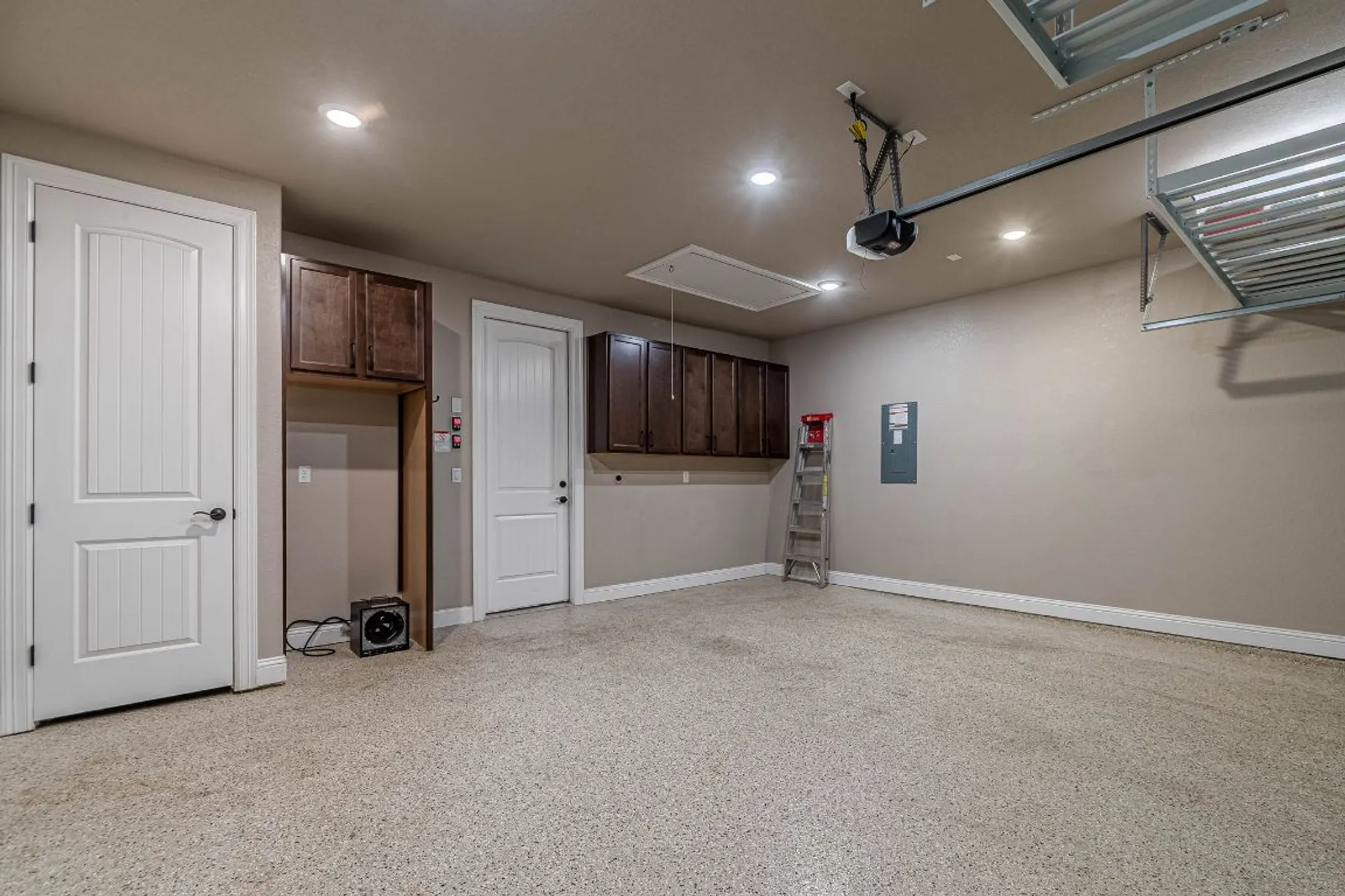Property Slideshow image 32 of 40 | 504 calming agave way, San Marcos, TX, 78666