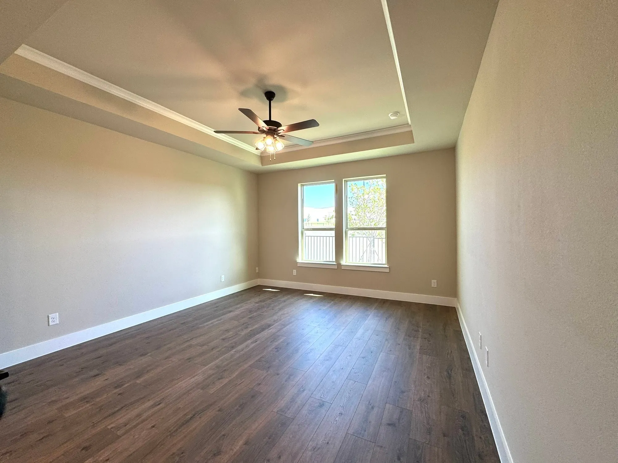Property Slideshow image 14 of 28 | 5924 carmona trl, Fort Worth, TX, 76123