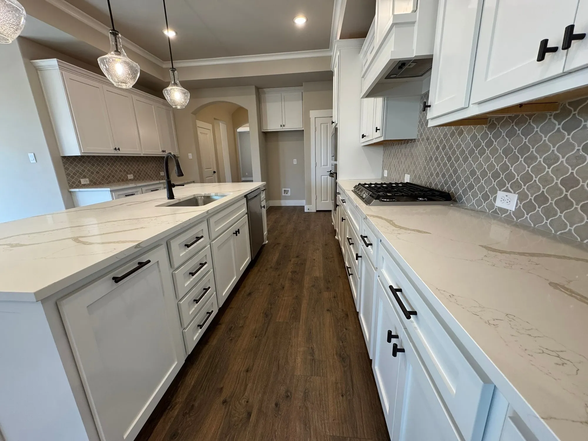 Property Slideshow image 10 of 28 | 5924 carmona trl, Fort Worth, TX, 76123