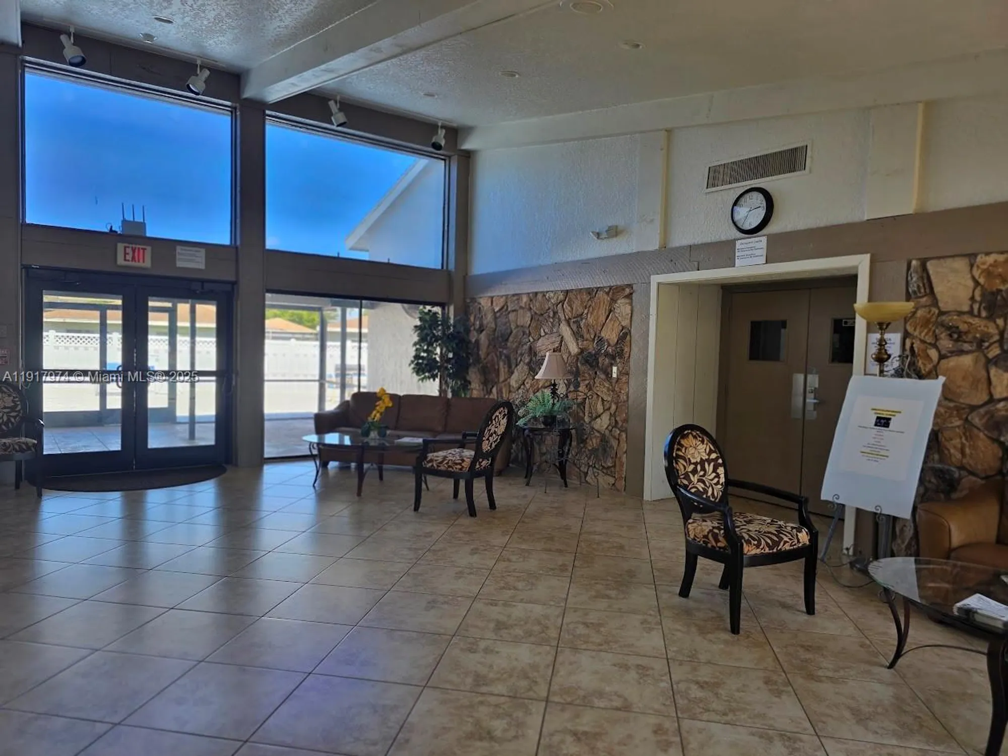 Property Slideshow image 18 of 26 | 6723 moonlit dr, Delray Beach, FL, 33446