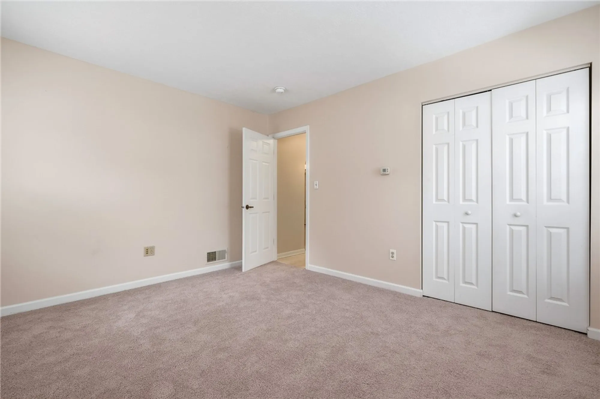 Property Slideshow image 12 of 15 | 206 huckleberry ct, Wexford, PA, 15090