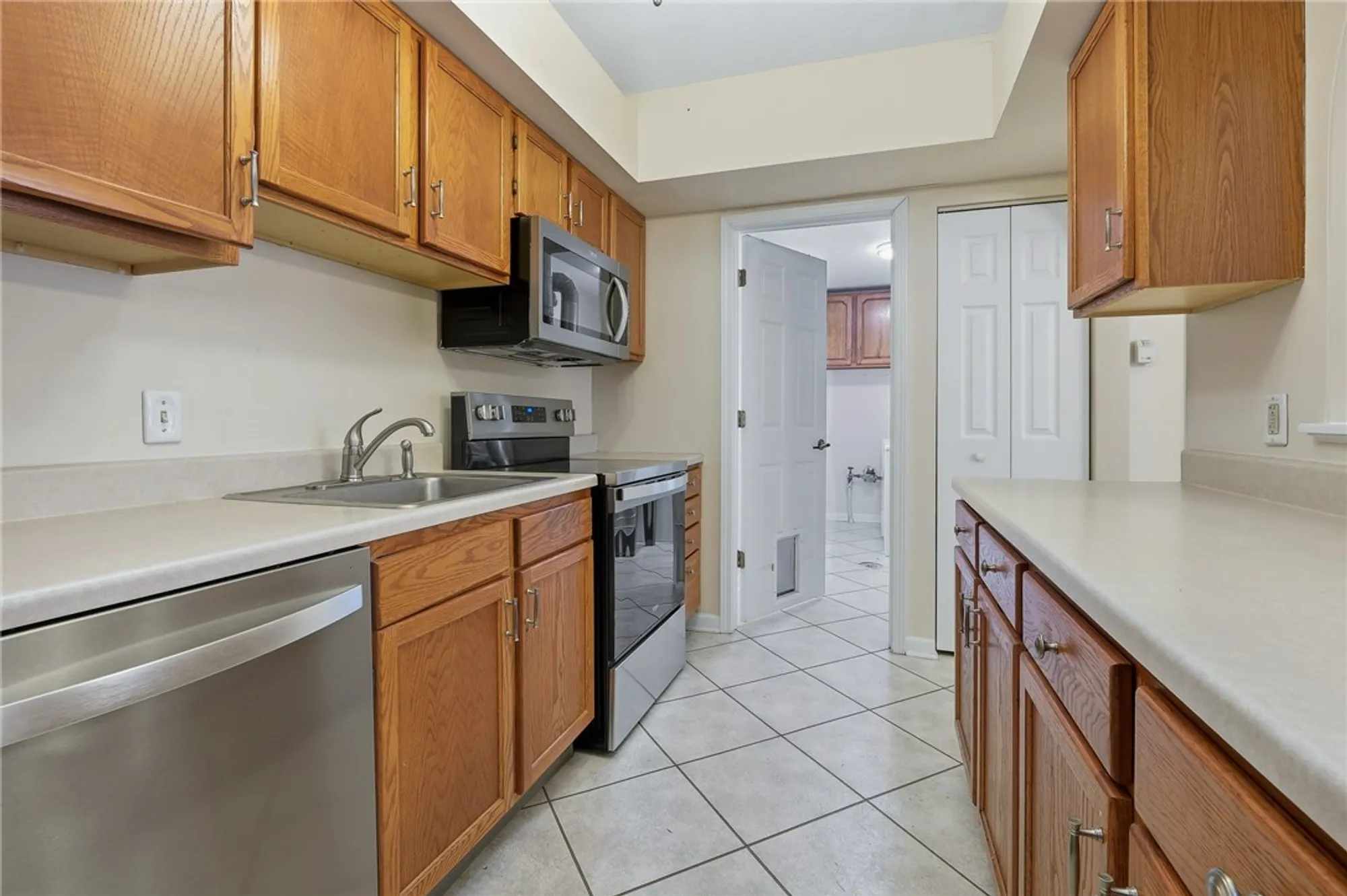 Property Slideshow image 6 of 15 | 206 huckleberry ct, Wexford, PA, 15090