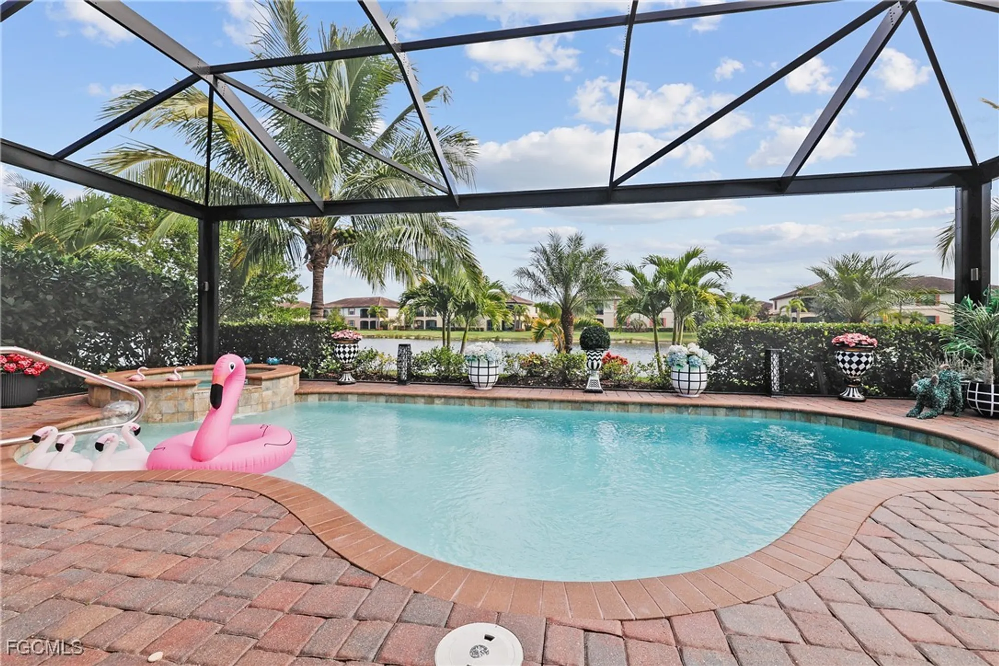Property Slideshow image 24 of 46 | 28095 foxrock ct, Bonita Springs, FL, 34135