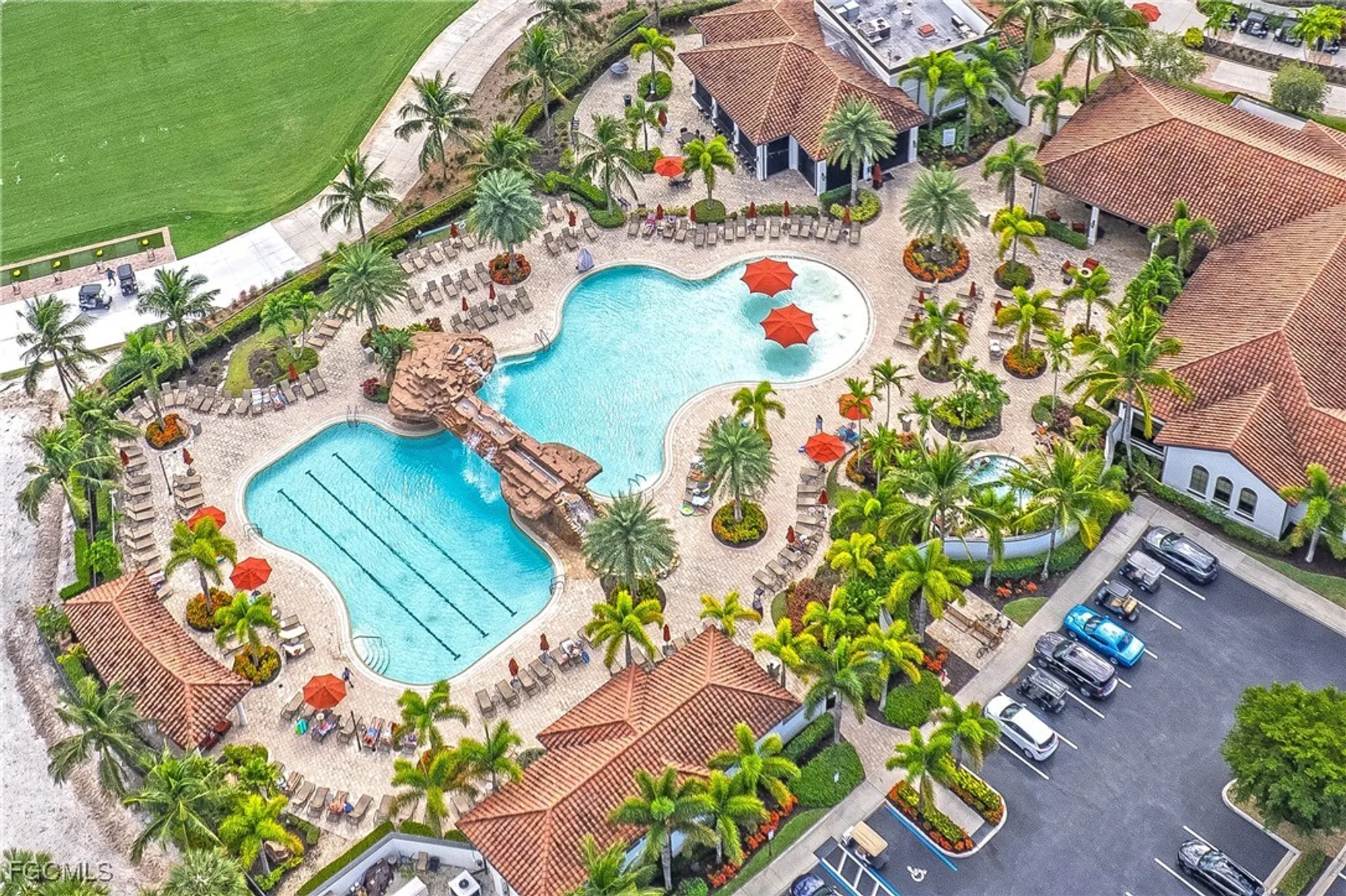 Property Slideshow image 38 of 46 | 28095 foxrock ct, Bonita Springs, FL, 34135