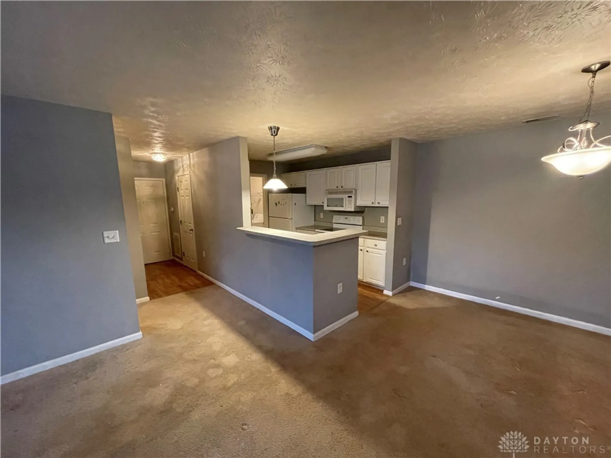 Property Slideshow image 7 of 16 | 1901 waterstone blvd apt 103, Miamisburg, OH, 45342