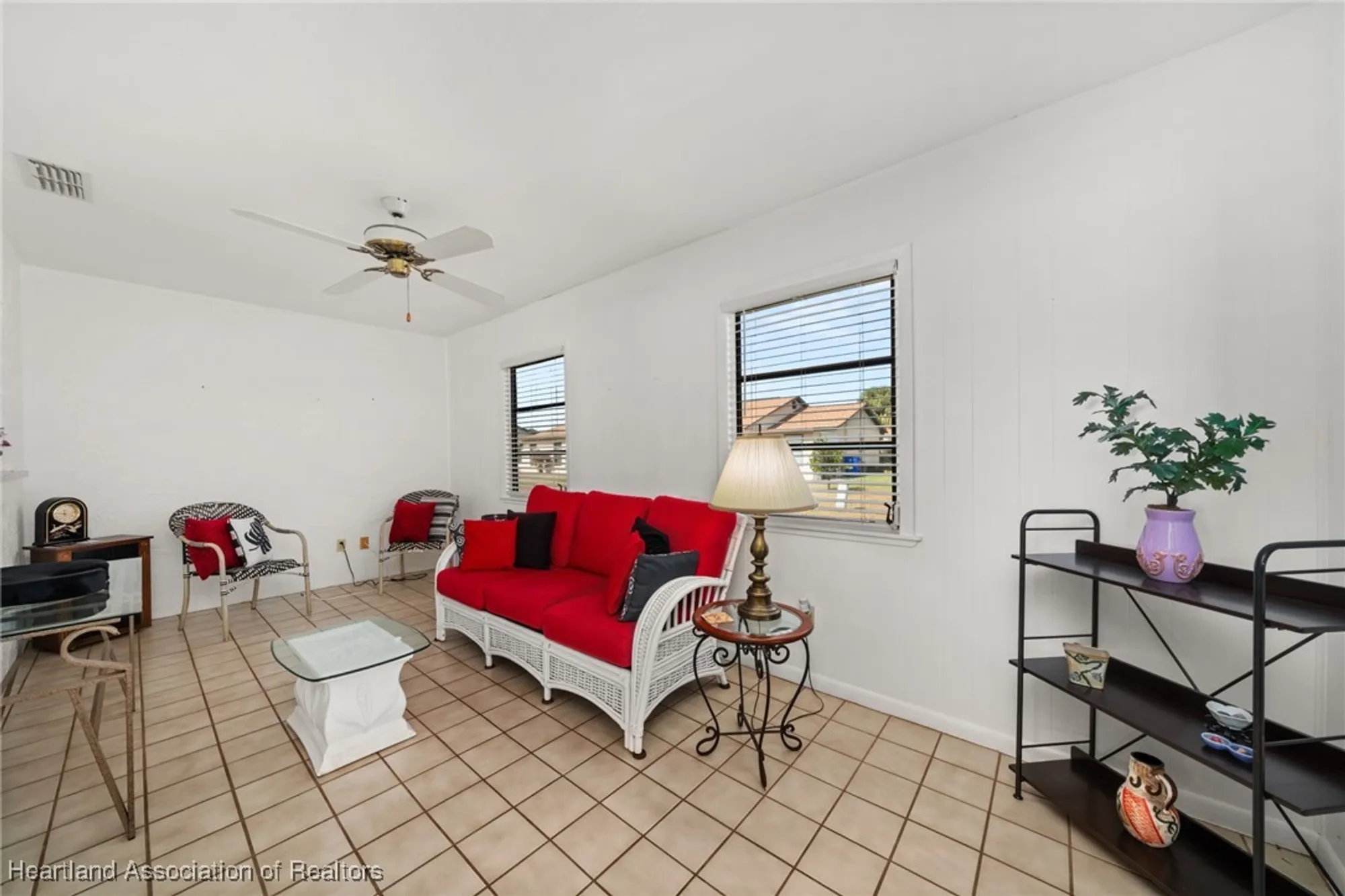 Property Slideshow image 14 of 50 | 3902 sunbird cir, Sebring, FL, 33872