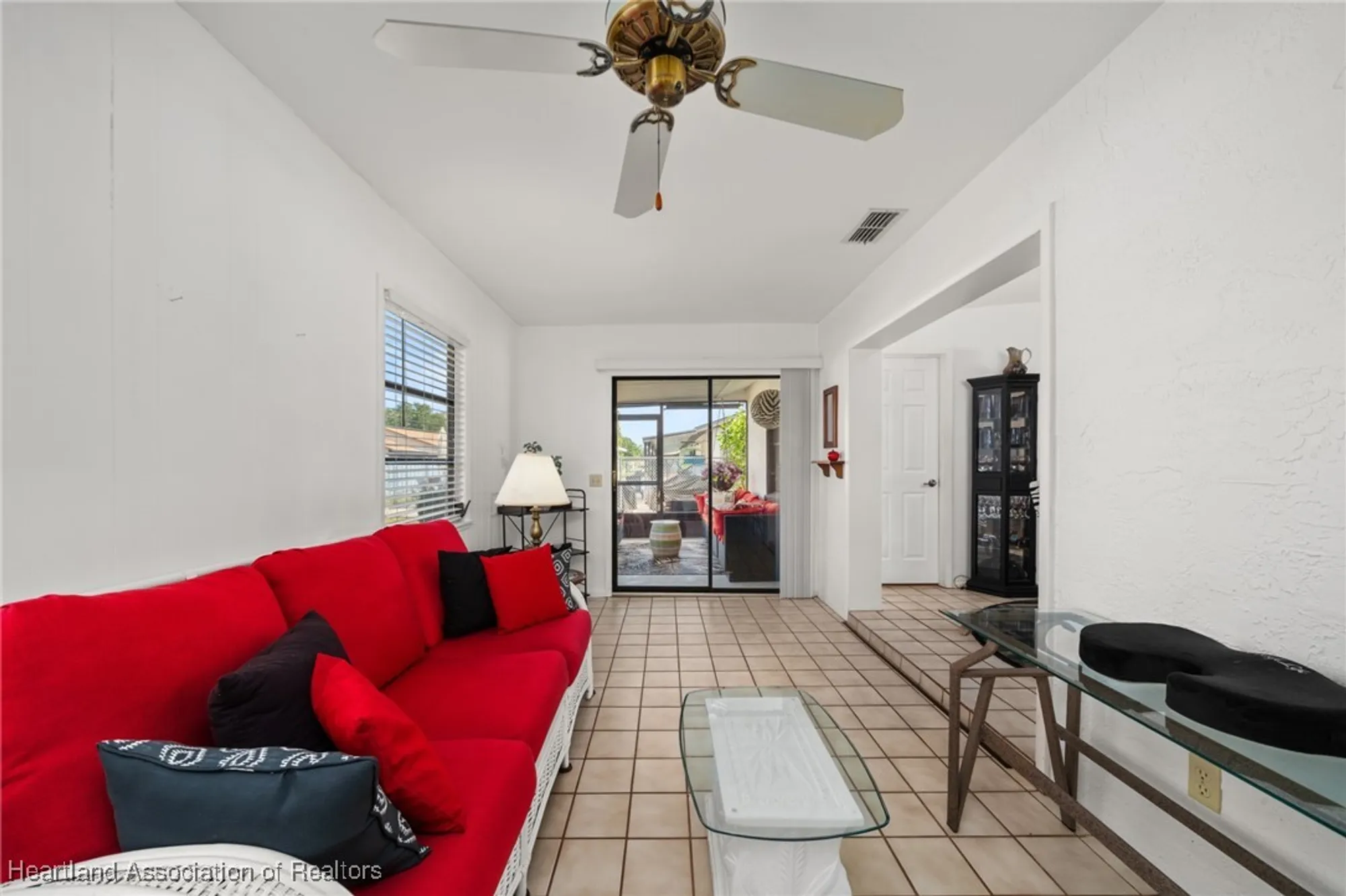 Property Slideshow image 15 of 50 | 3902 sunbird cir, Sebring, FL, 33872