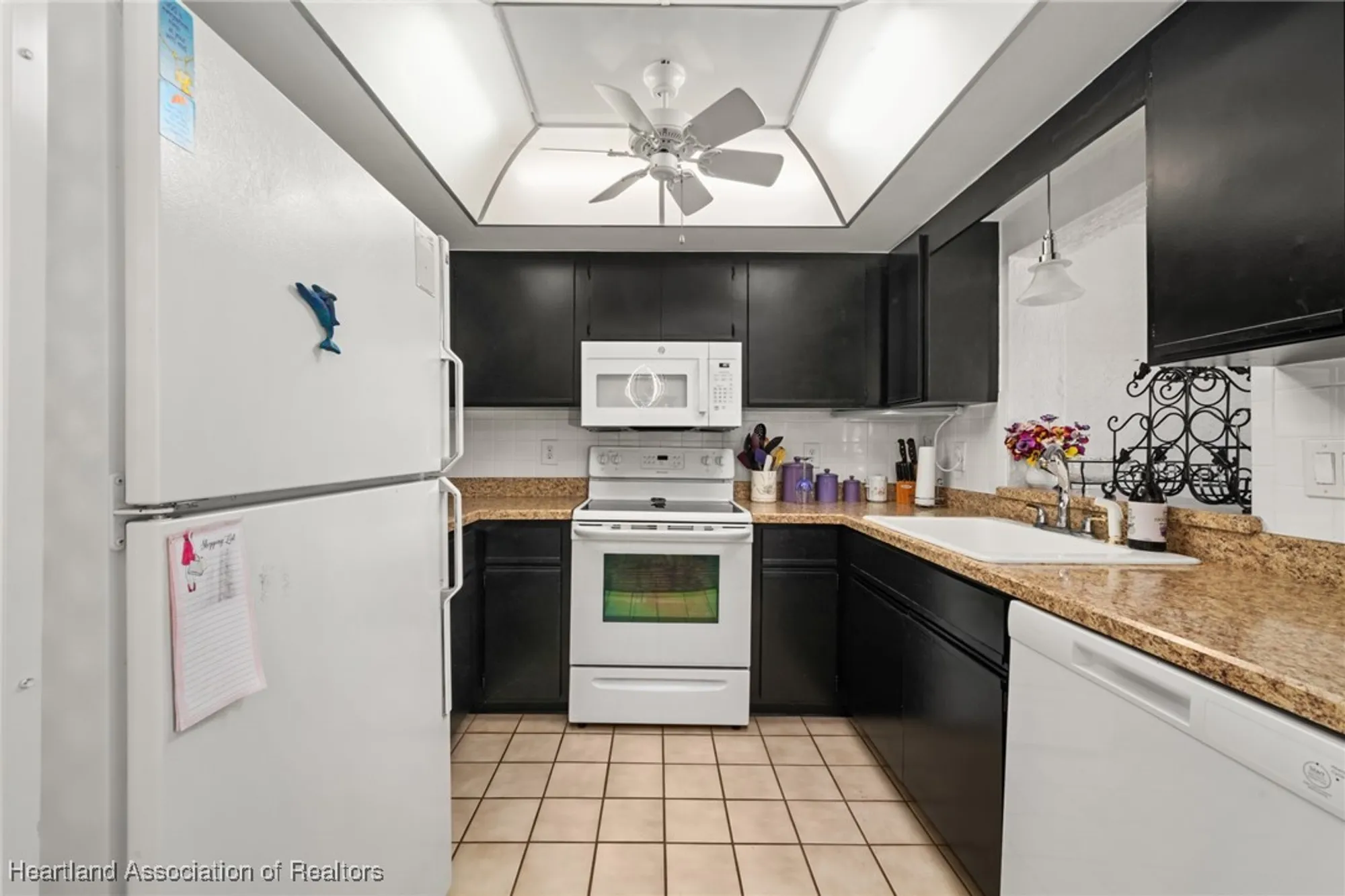 Property Slideshow image 10 of 50 | 3902 sunbird cir, Sebring, FL, 33872