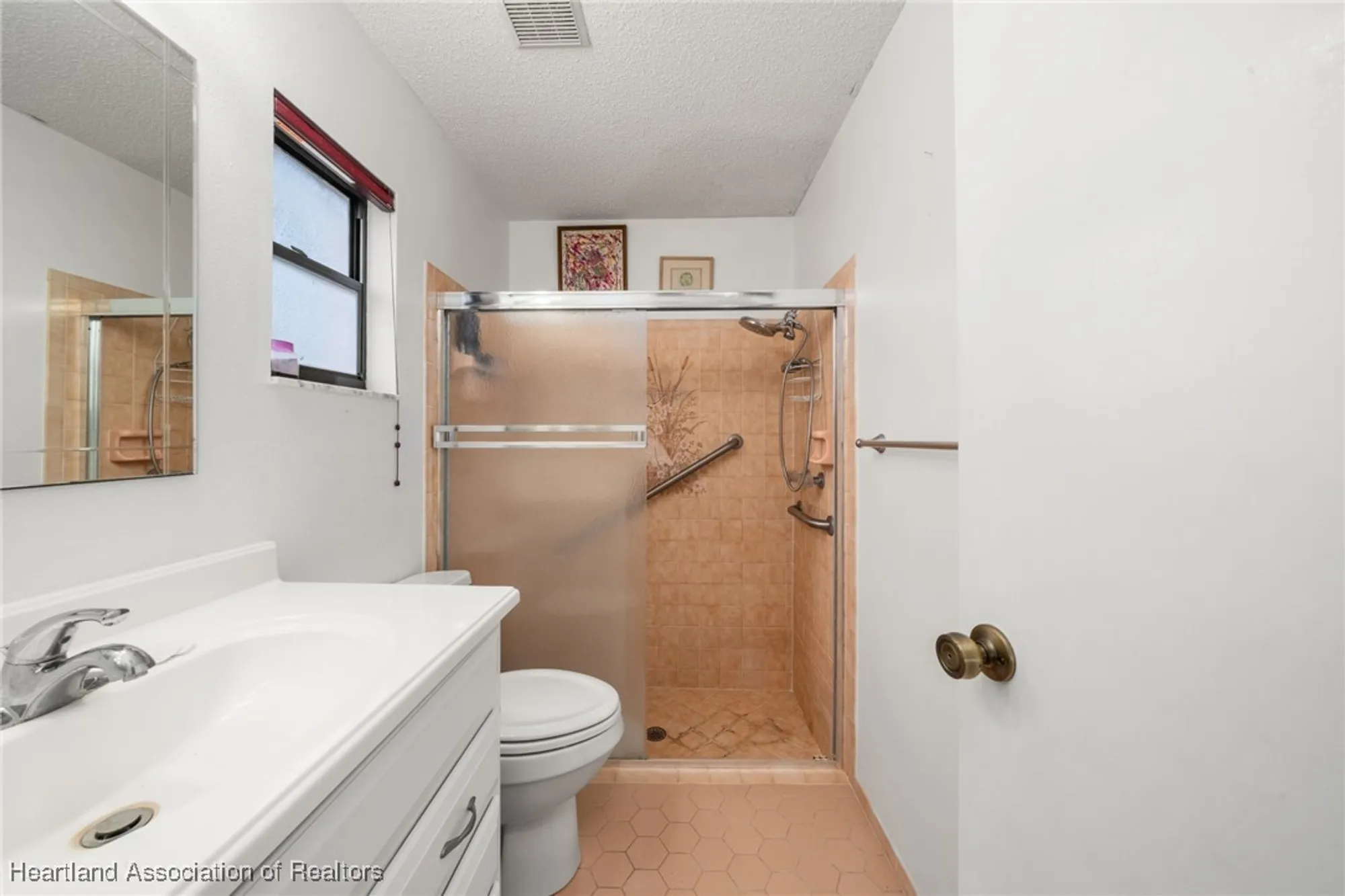 Property Slideshow image 26 of 50 | 3902 sunbird cir, Sebring, FL, 33872