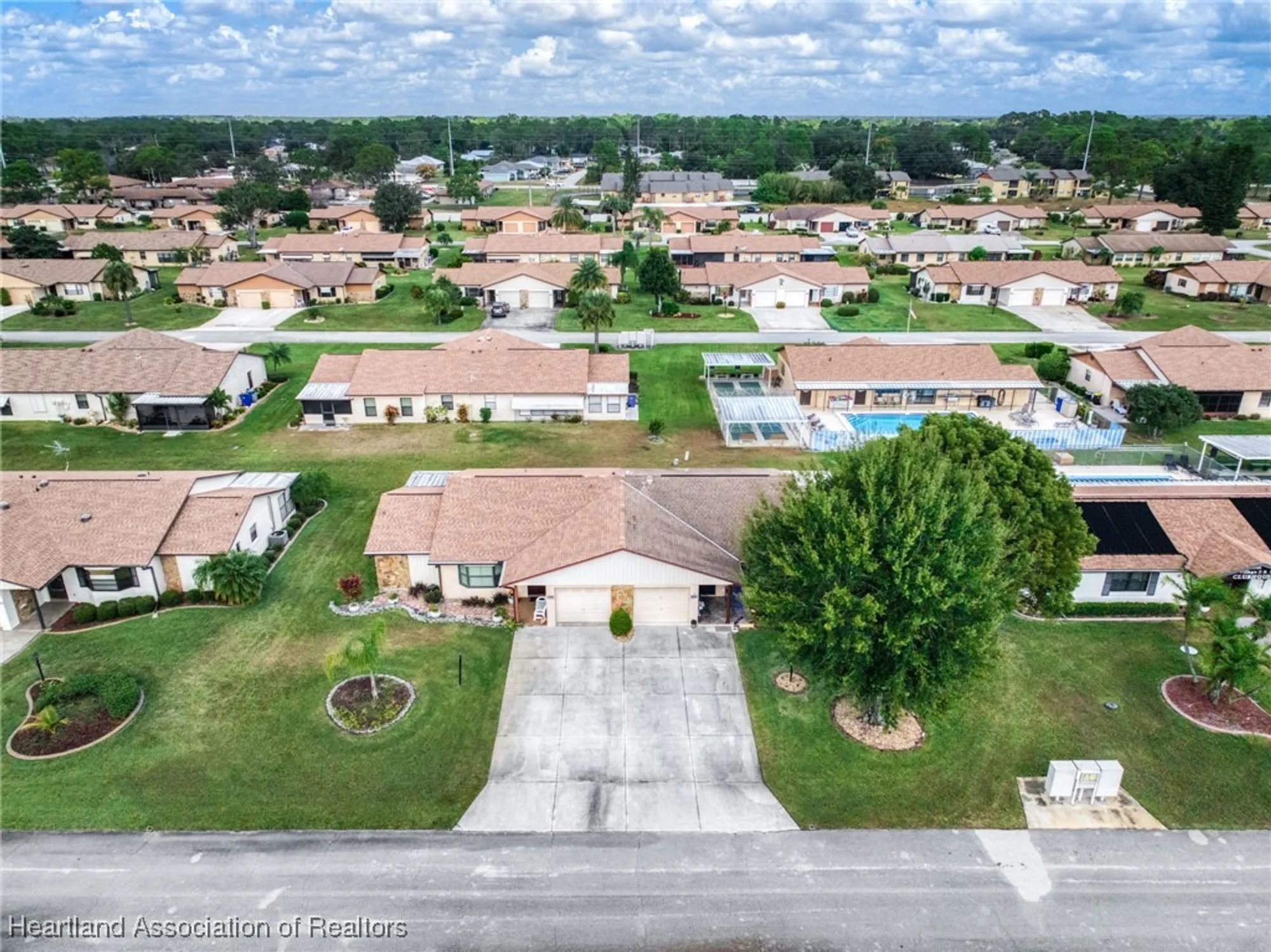 Property Slideshow image 34 of 50 | 3902 sunbird cir, Sebring, FL, 33872