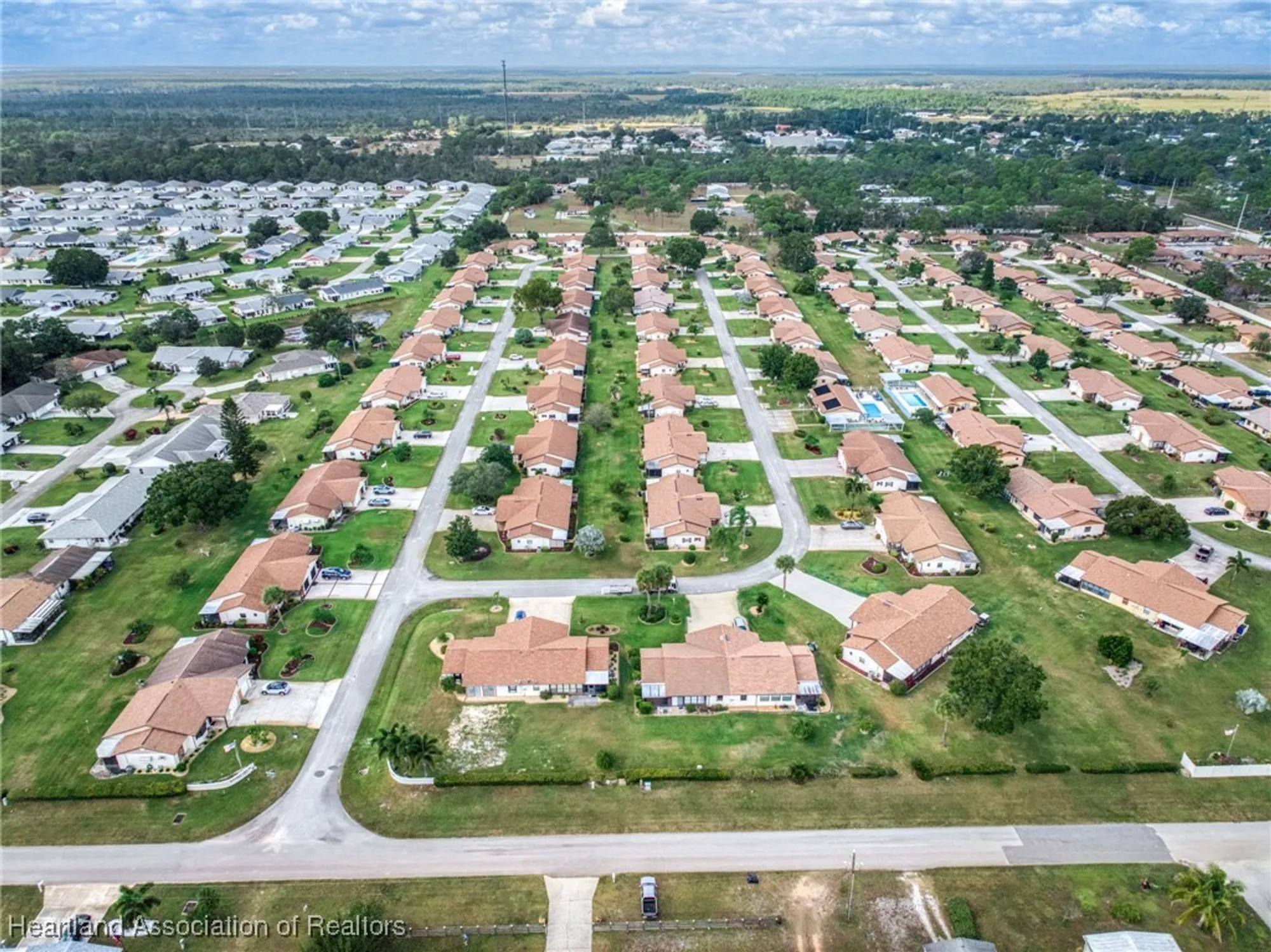 Property Slideshow image 39 of 50 | 3902 sunbird cir, Sebring, FL, 33872