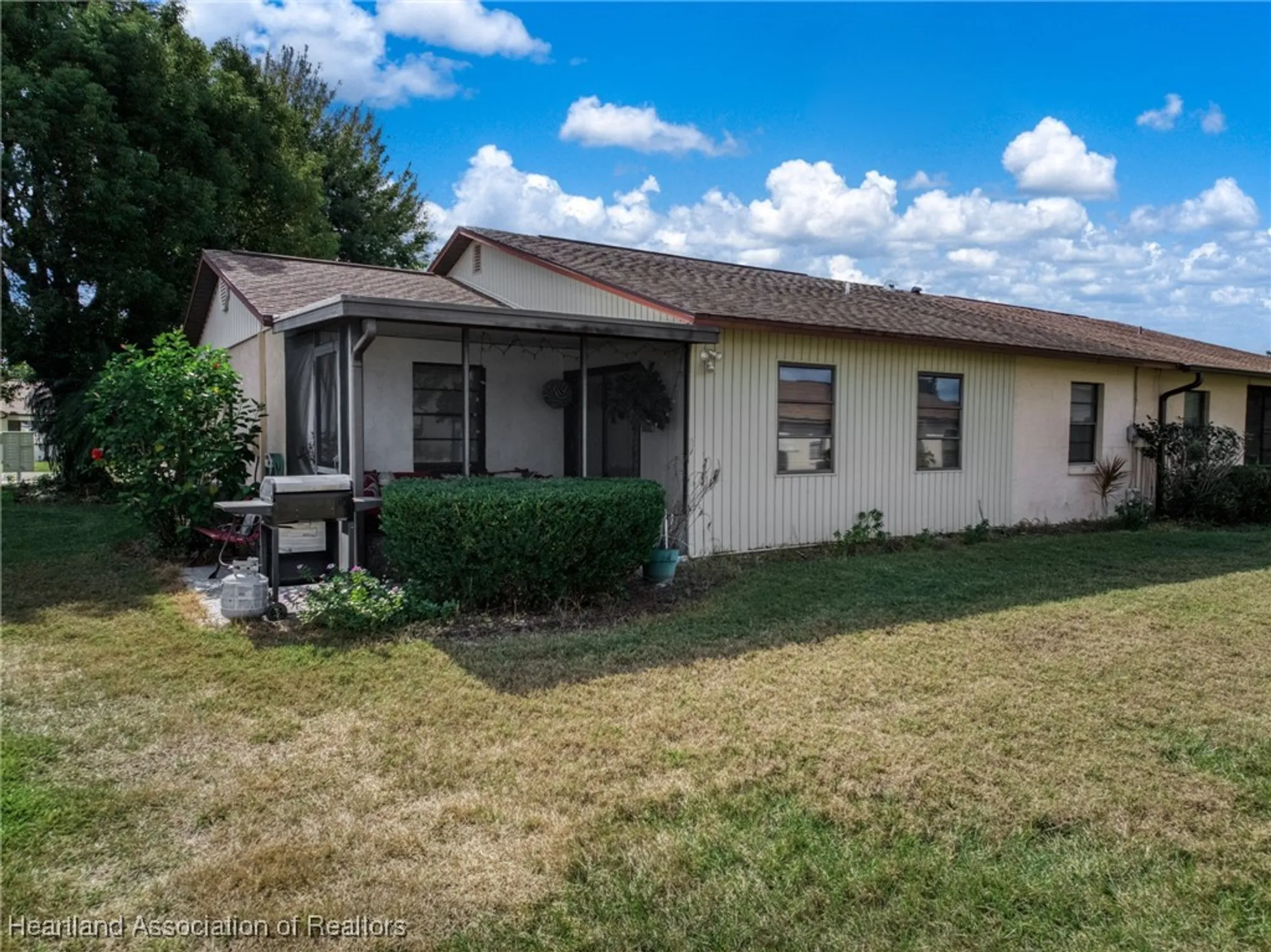 Property Slideshow image 33 of 50 | 3902 sunbird cir, Sebring, FL, 33872