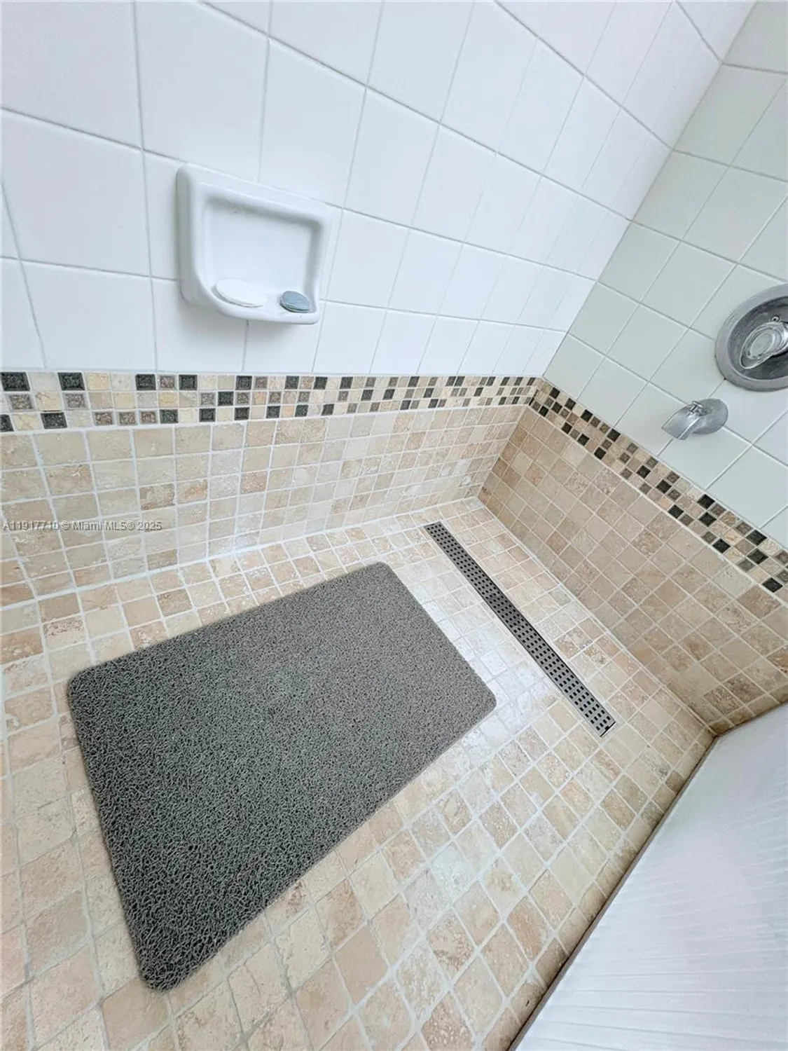 Property Slideshow image 17 of 28 | 1300 sw 125th ave k204, Pembroke Pines, FL, 33027