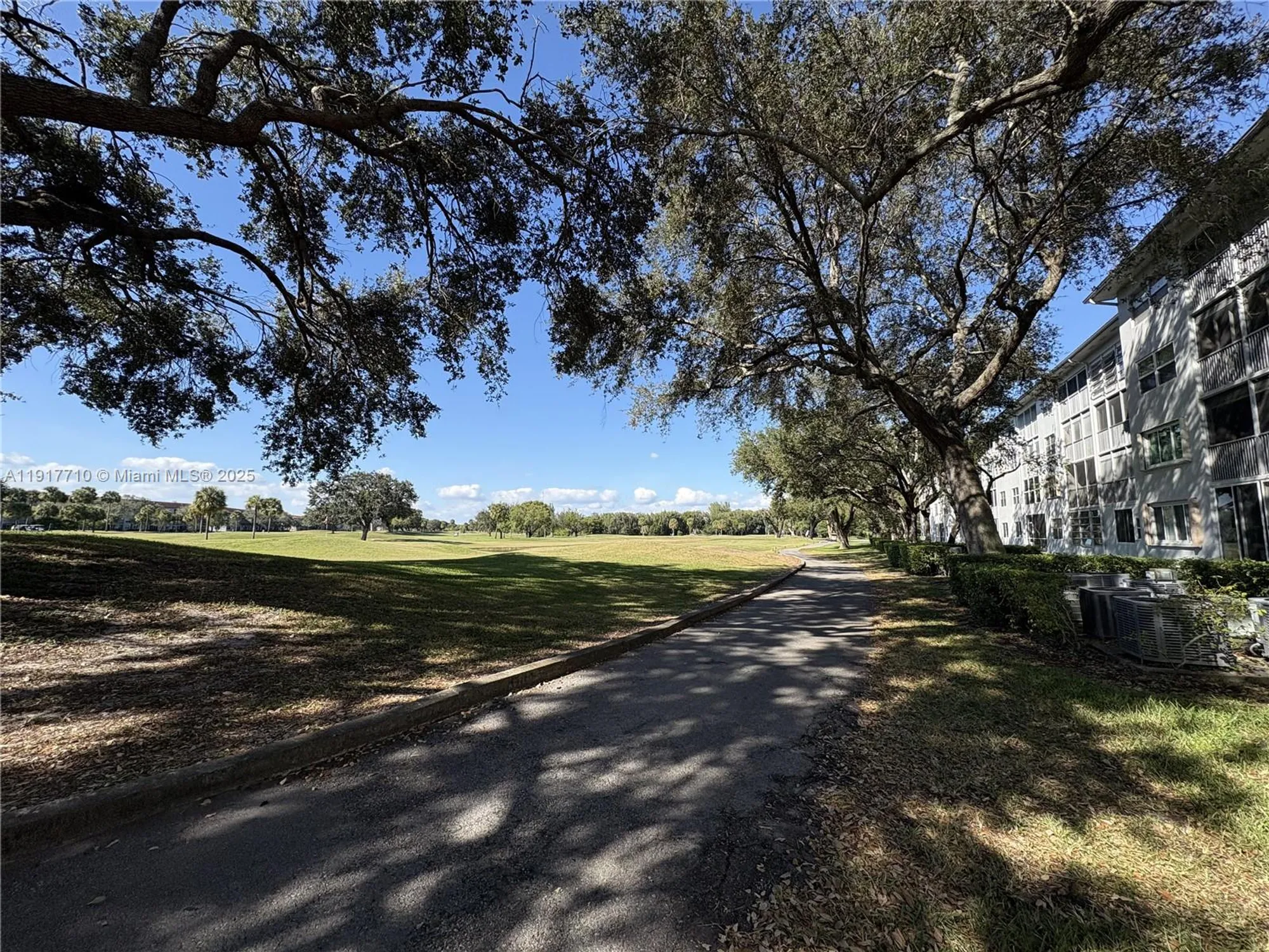 Property Slideshow image 6 of 28 | 1300 sw 125th ave k204, Pembroke Pines, FL, 33027