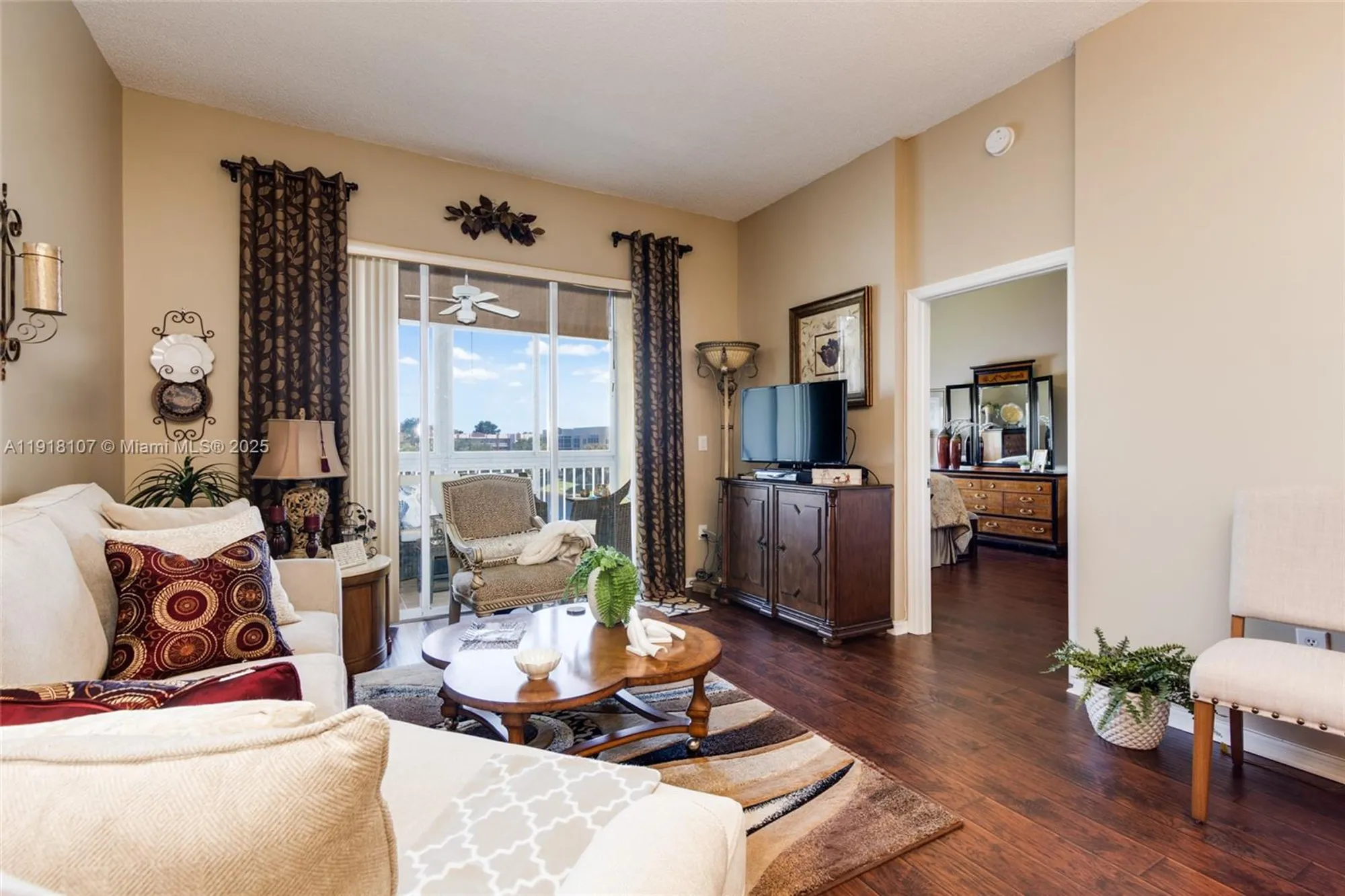 Property Slideshow image 15 of 41 | 7702 trent dr # 408, Tamarac, FL, 33321