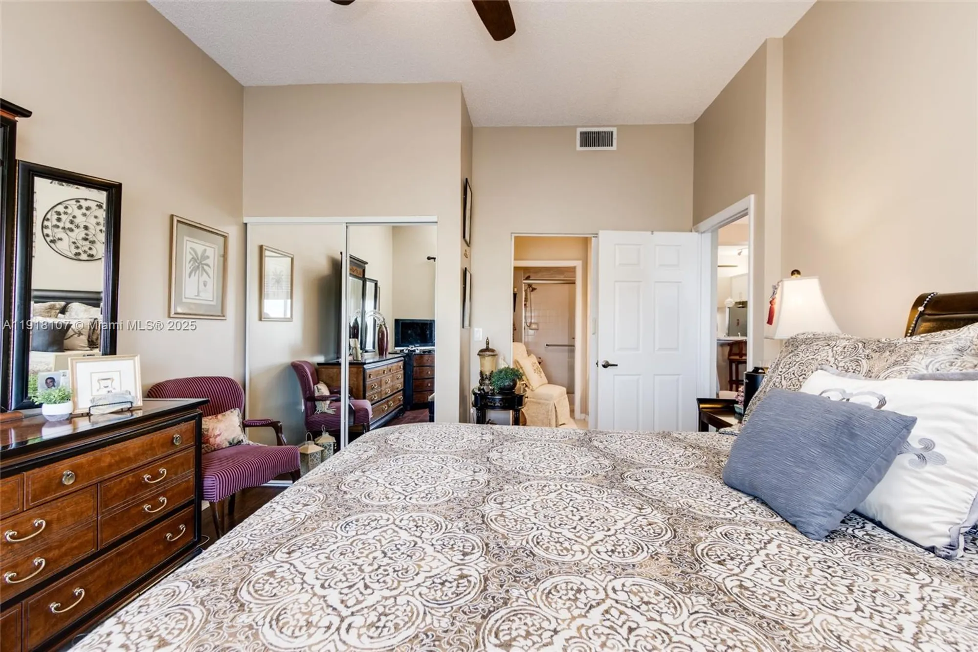 Property Slideshow image 21 of 41 | 7702 trent dr # 408, Tamarac, FL, 33321