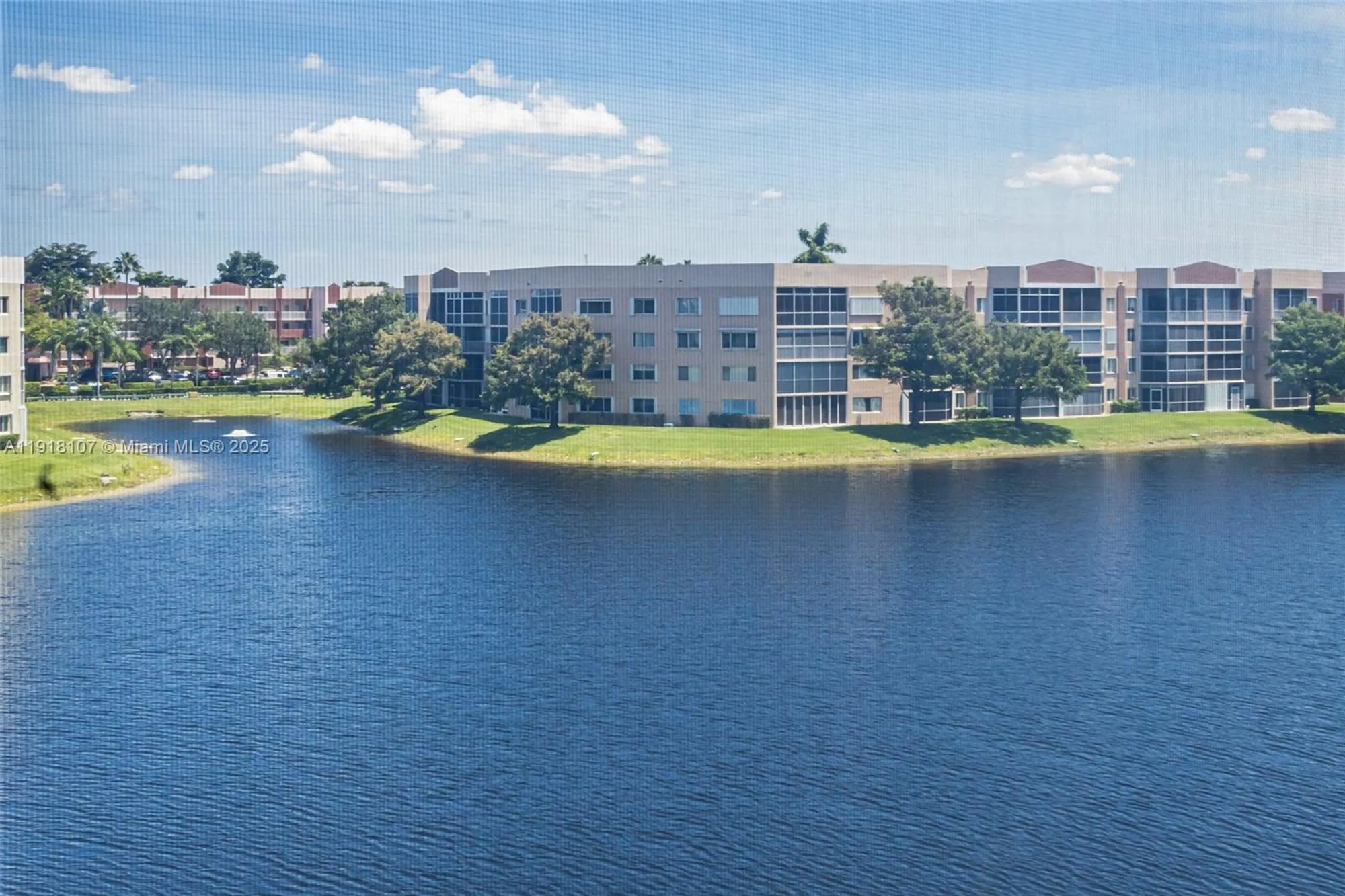 Property Slideshow image 34 of 41 | 7702 trent dr # 408, Tamarac, FL, 33321