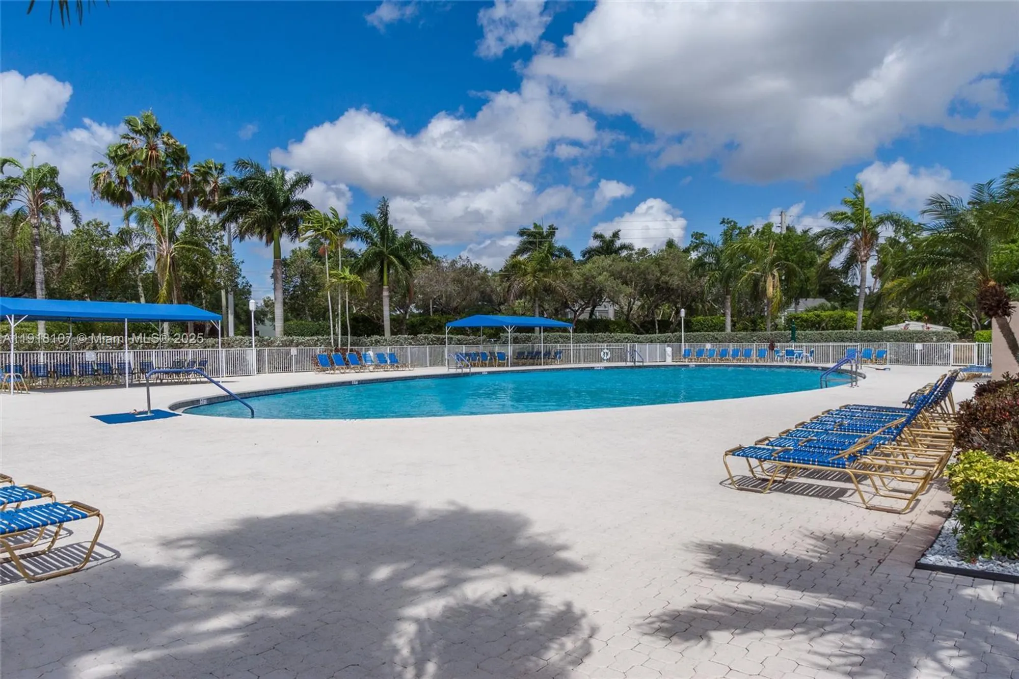Property Slideshow image 37 of 41 | 7702 trent dr # 408, Tamarac, FL, 33321