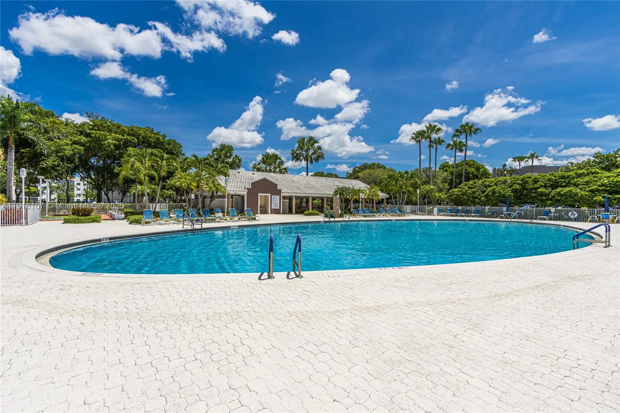 Property Slideshow image 39 of 41 | 7702 trent dr # 408, Tamarac, FL, 33321