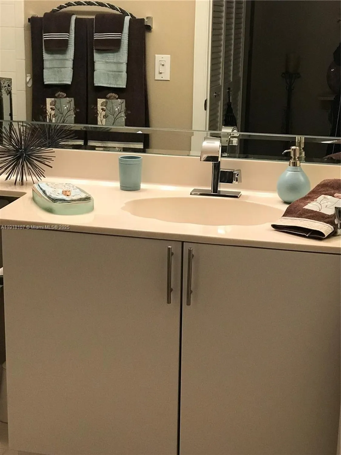 Property Slideshow image 30 of 41 | 7702 trent dr # 408, Tamarac, FL, 33321