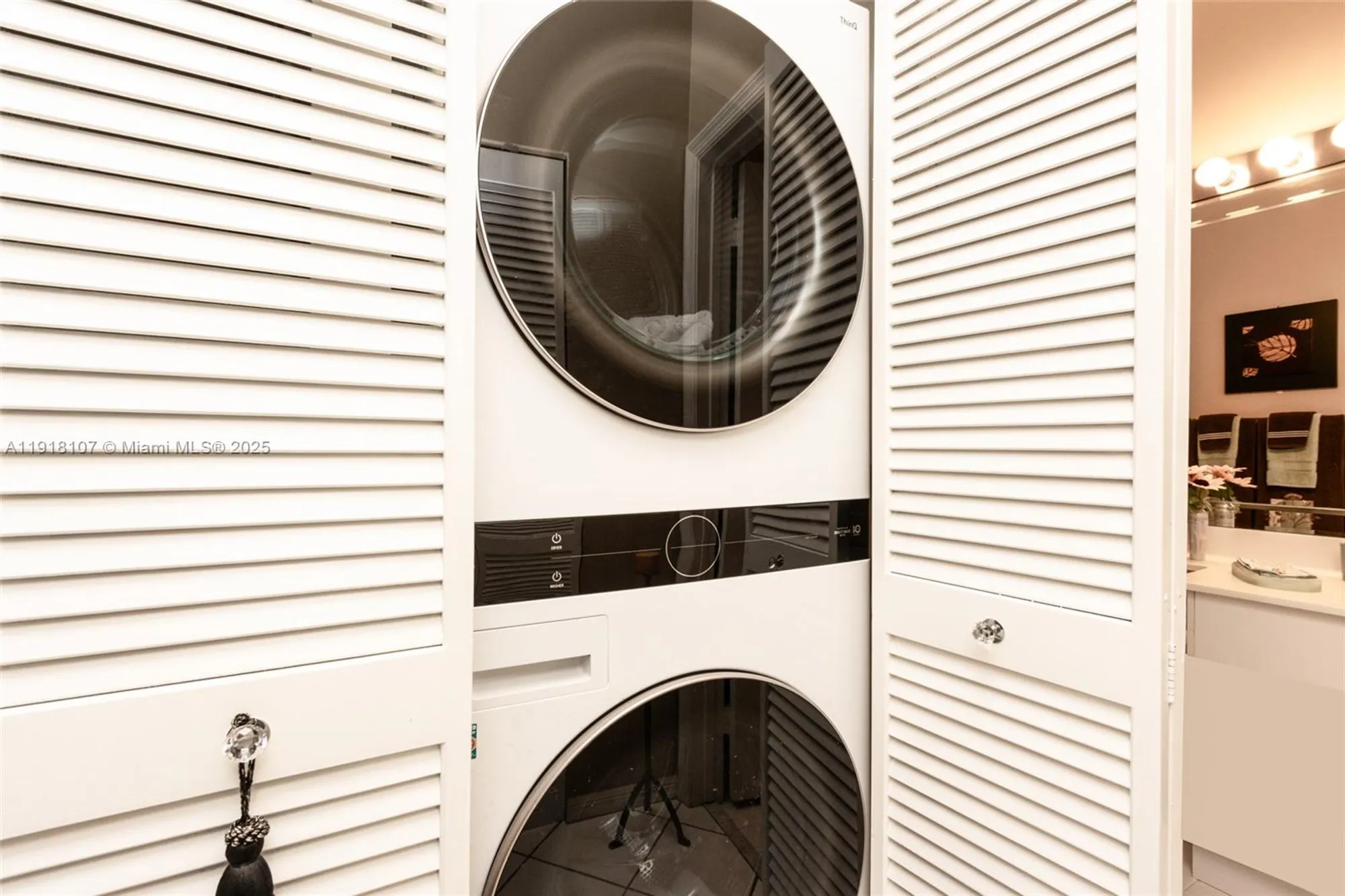 Property Slideshow image 31 of 41 | 7702 trent dr # 408, Tamarac, FL, 33321