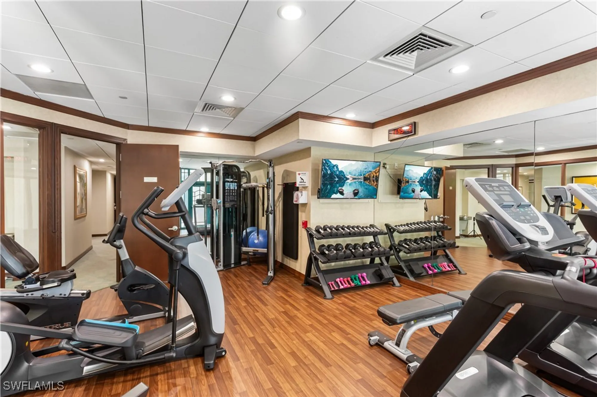 Property Slideshow image 30 of 46 | 7515 pelican bay blvd apt 19b, Naples, FL, 34108