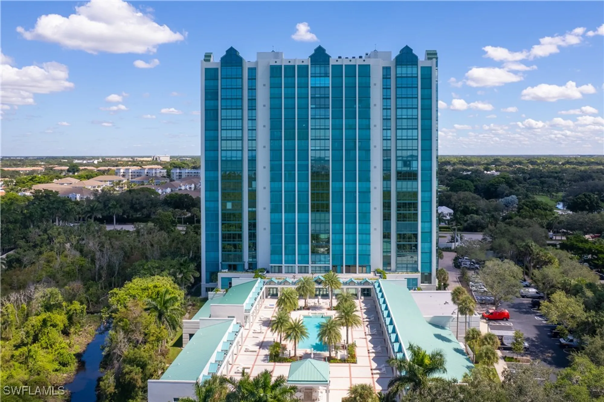 Property Slideshow image 31 of 46 | 7515 pelican bay blvd apt 19b, Naples, FL, 34108