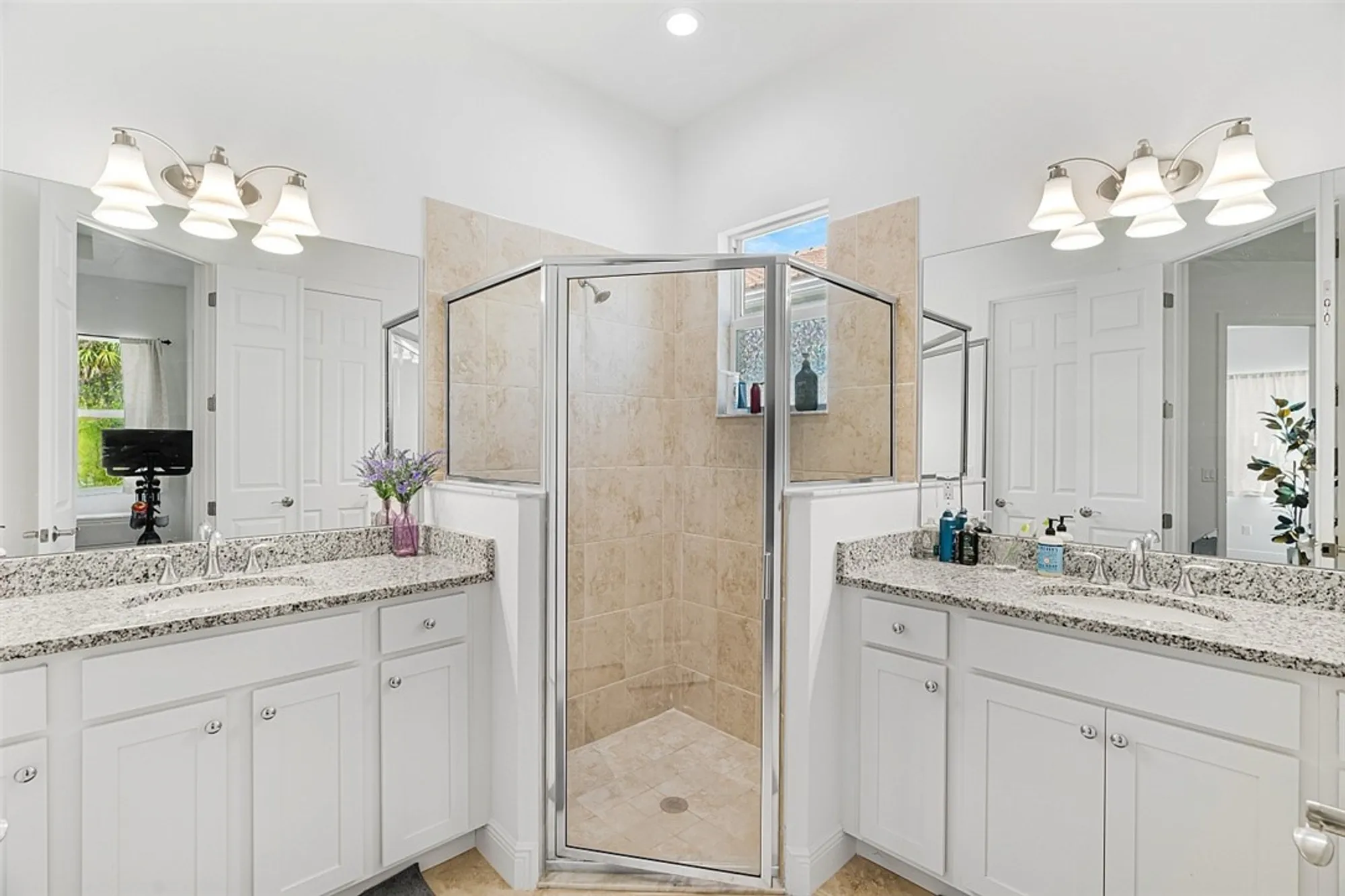 Property Slideshow image 12 of 32 | 11569 sw visconti way, Port St Lucie, FL, 34986