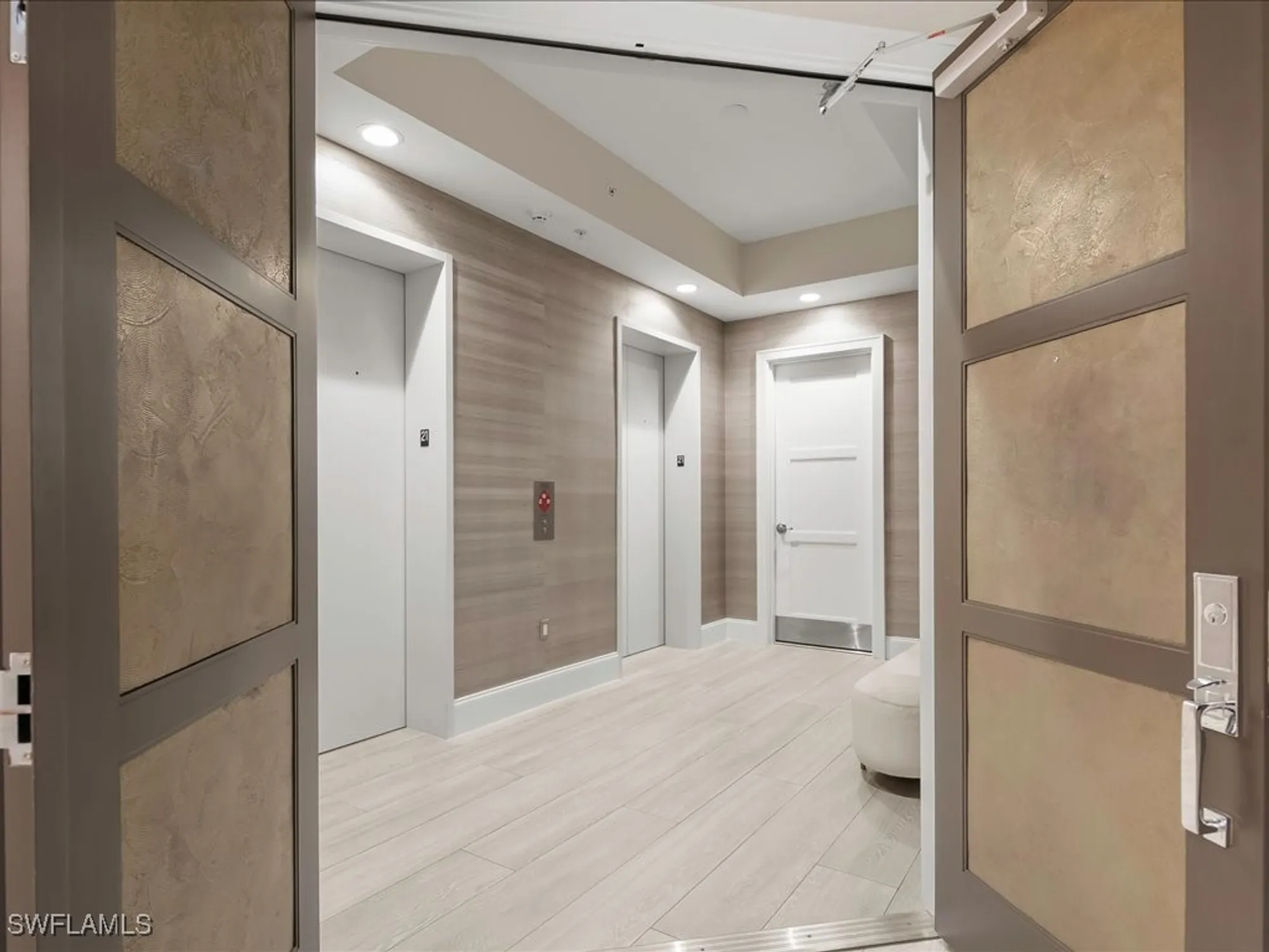 Property Slideshow image 4 of 40 | 4971 bonita bay blvd 2103, Bonita Springs, FL, 34134