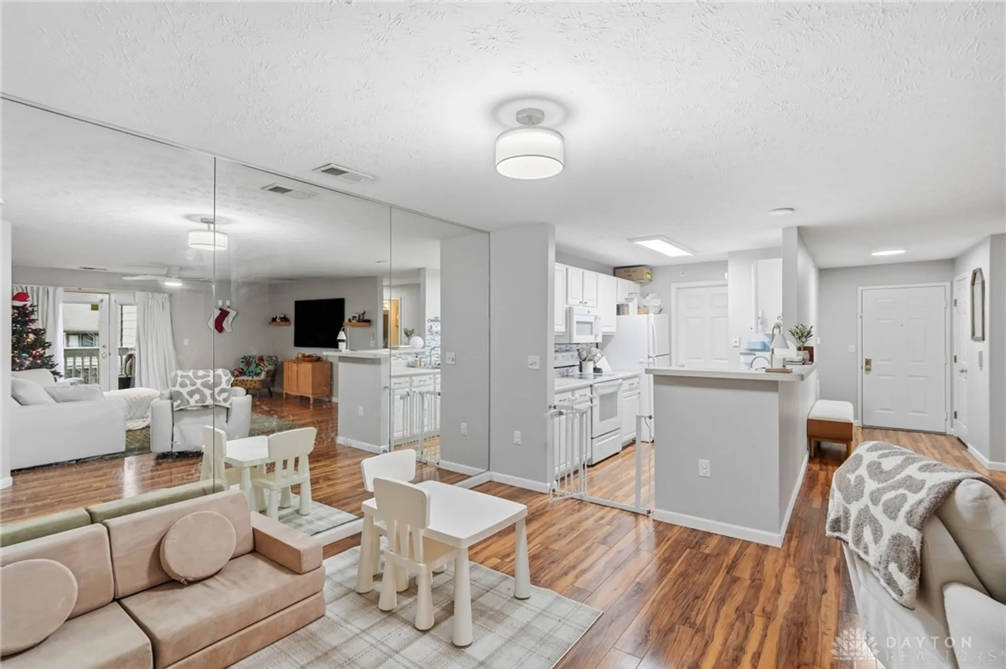 Property Slideshow image 8 of 22 | 1901 waterstone blvd 208, Miamisburg, OH, 45342