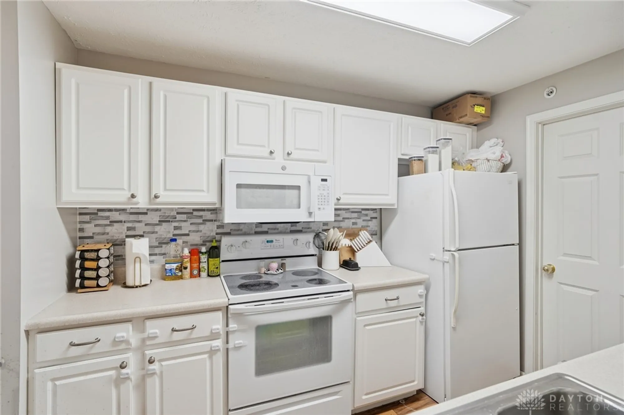 Property Slideshow image 9 of 22 | 1901 waterstone blvd 208, Miamisburg, OH, 45342