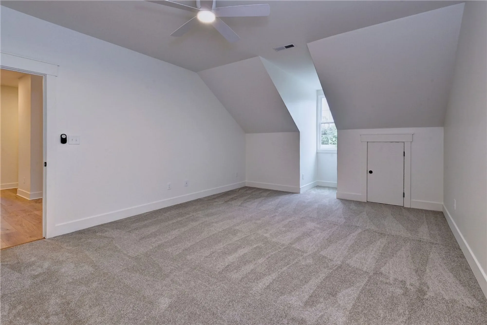 Property Slideshow image 28 of 42 | 113 royal worlington, Williamsburg, VA, 23188