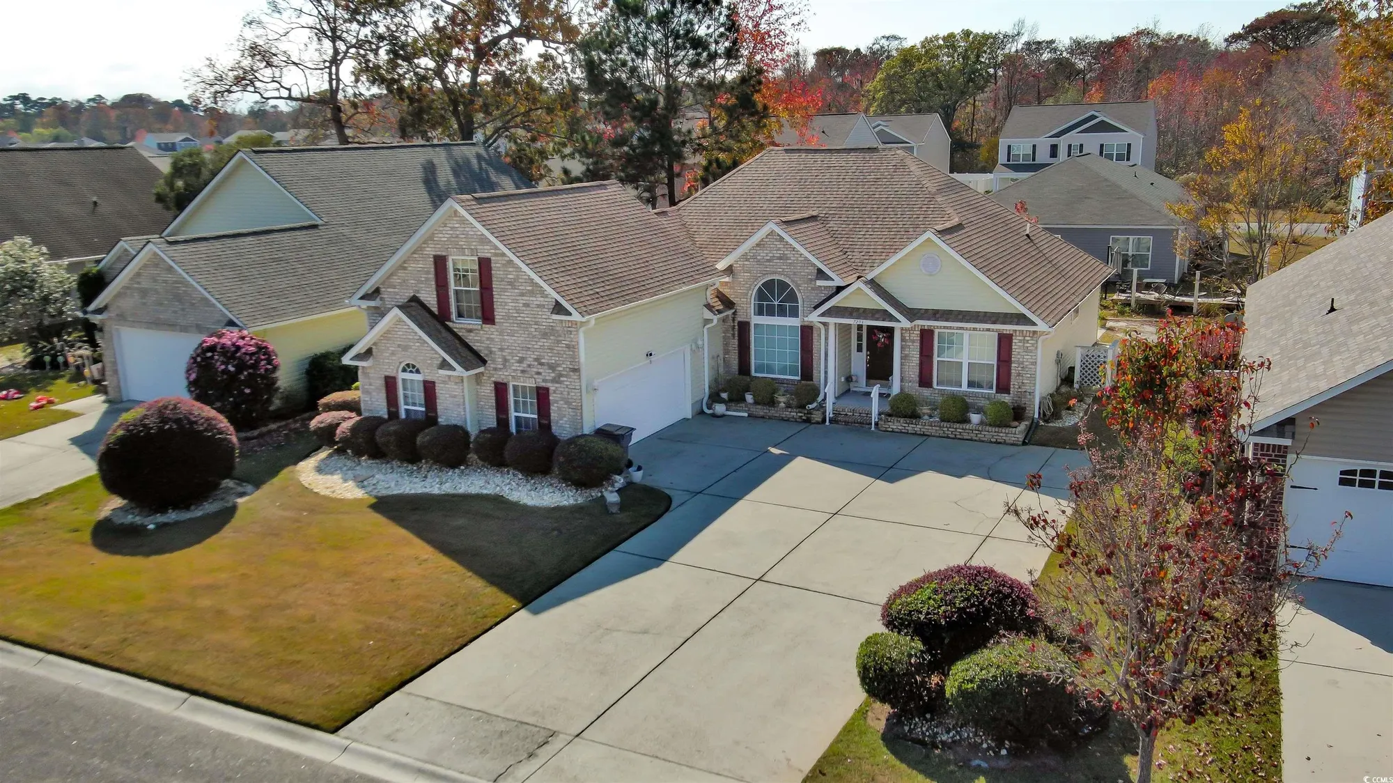 Property Slideshow image 3 of 40 | 7293 guinevere cir, Myrtle Beach, SC, 29588