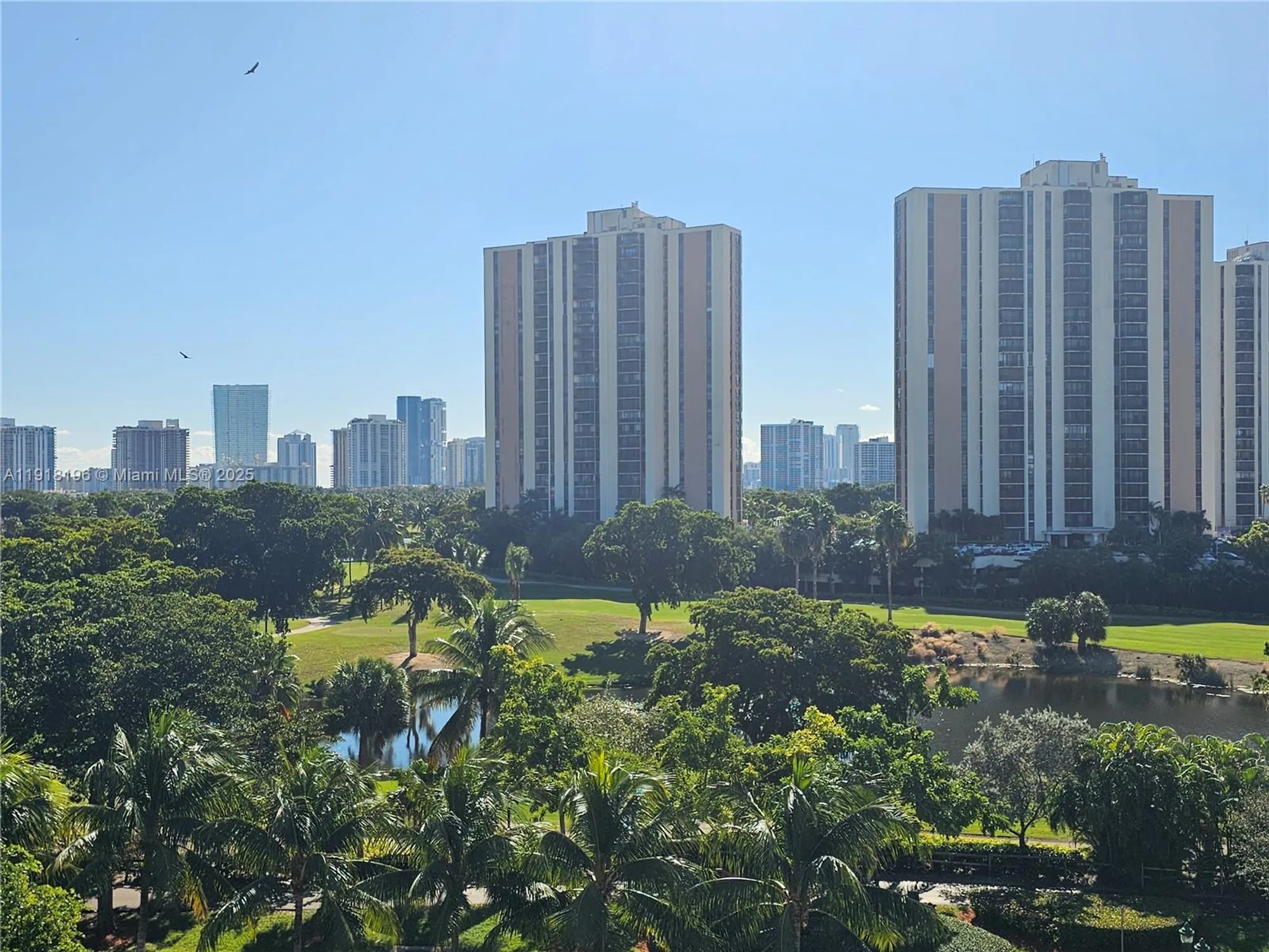Property Slideshow image 1 of 11 | 20500 w country club dr apt 716, Aventura, FL, 33180