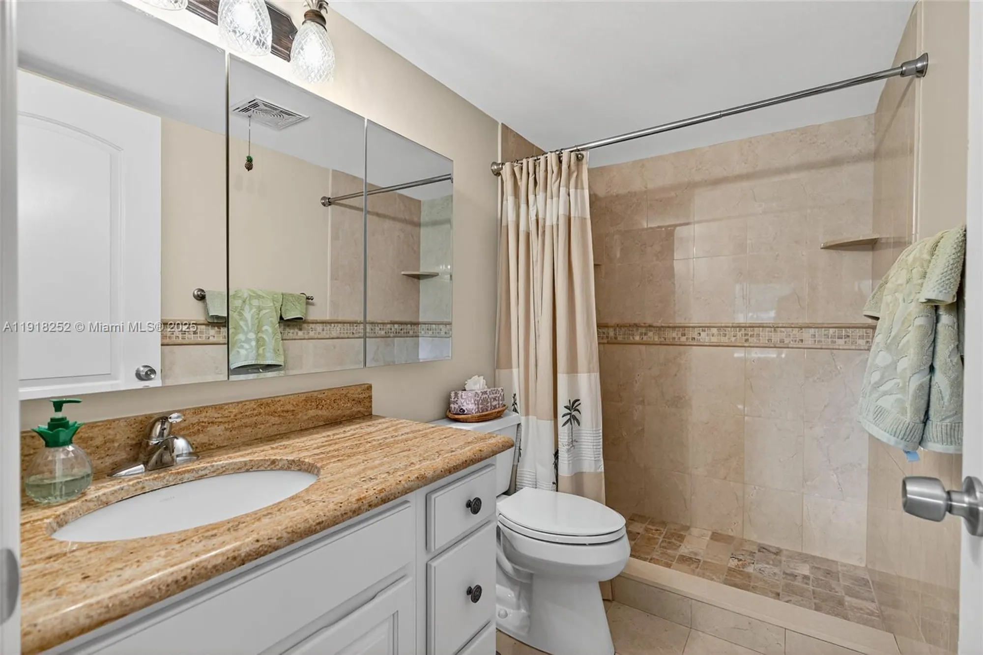 Property Slideshow image 26 of 73 | 18081 se country club dr # 20-192, Jupiter, FL, 33469