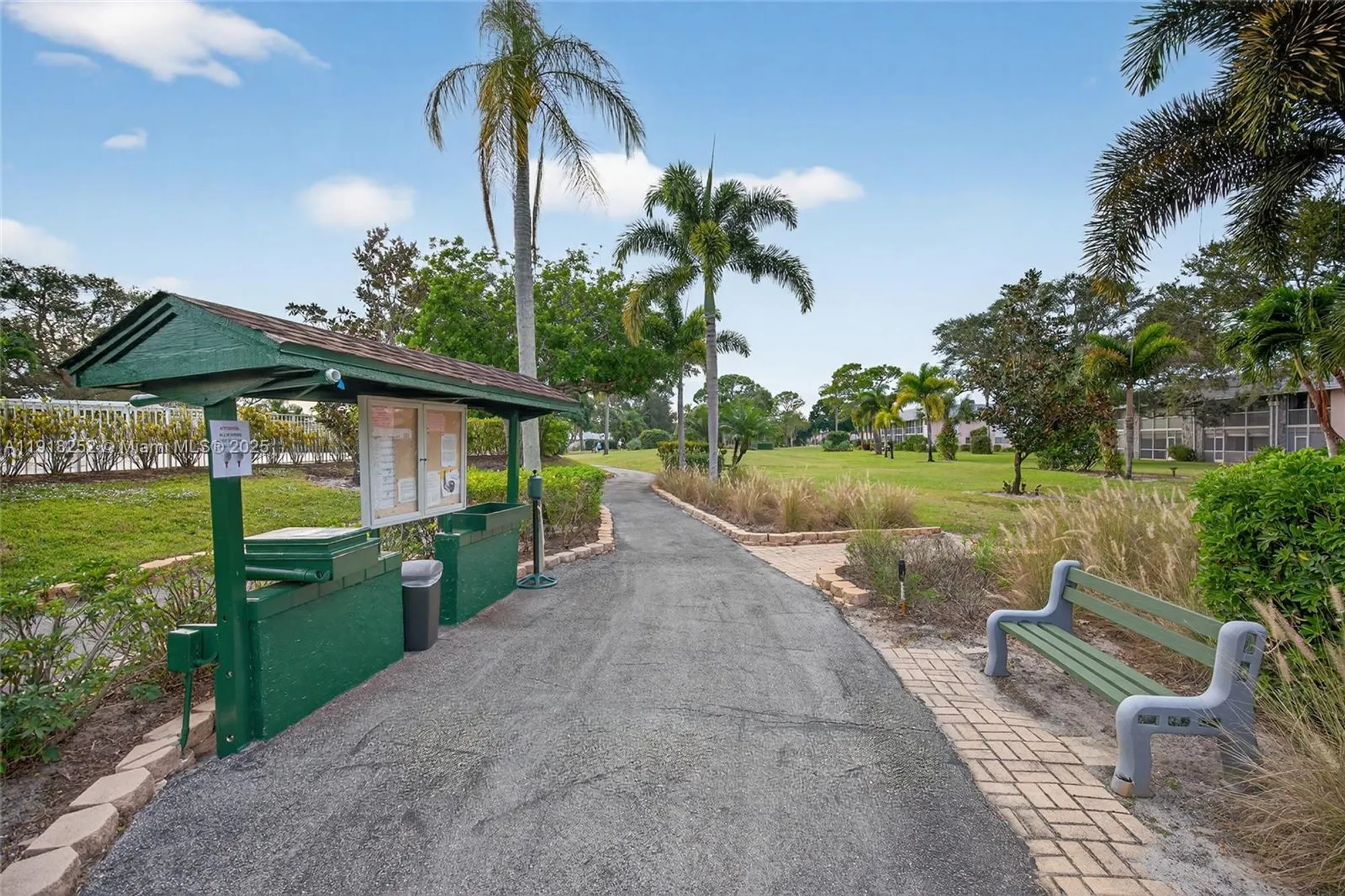 Property Slideshow image 46 of 73 | 18081 se country club dr # 20-192, Jupiter, FL, 33469