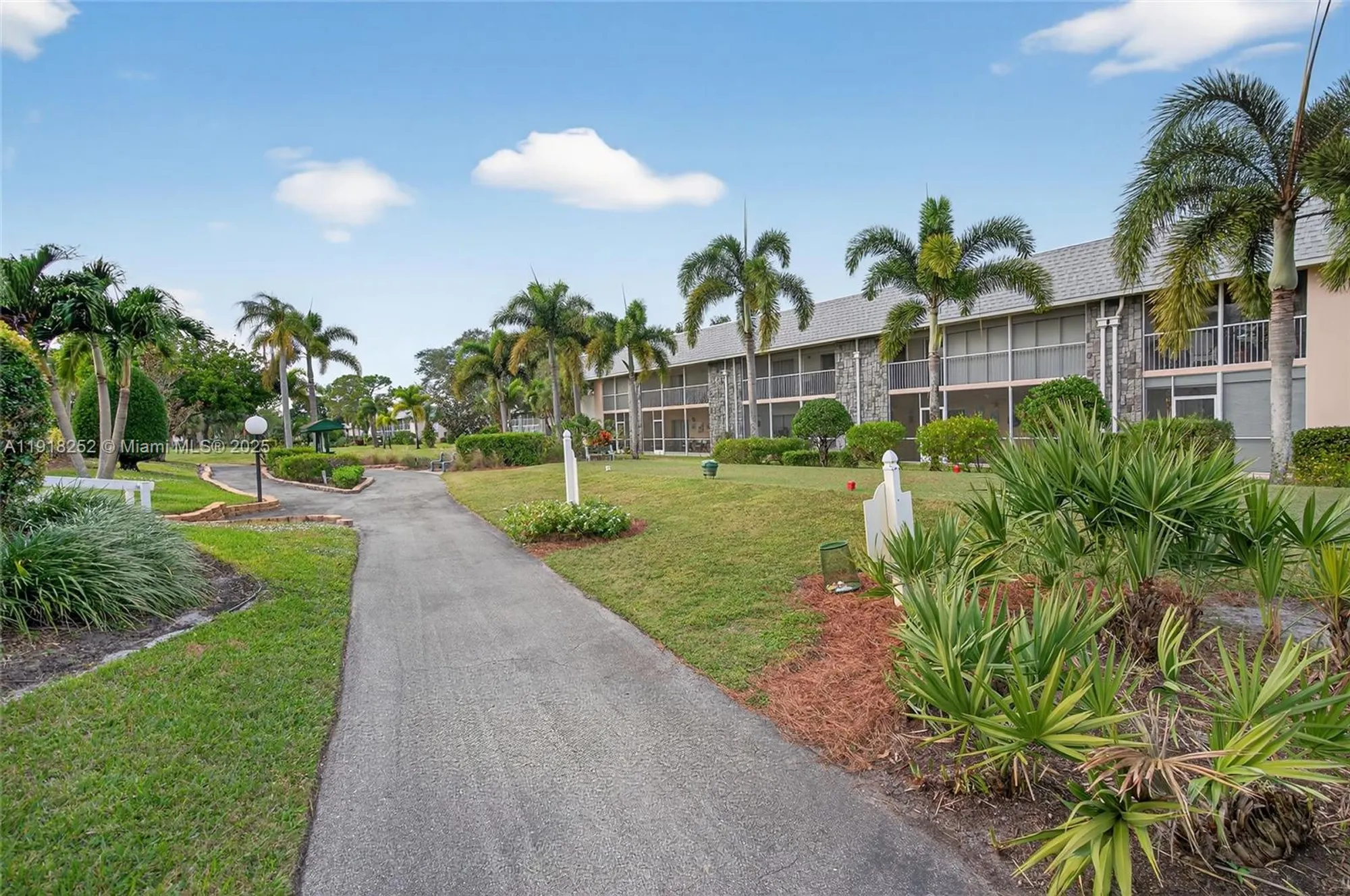 Property Slideshow image 51 of 73 | 18081 se country club dr # 20-192, Jupiter, FL, 33469