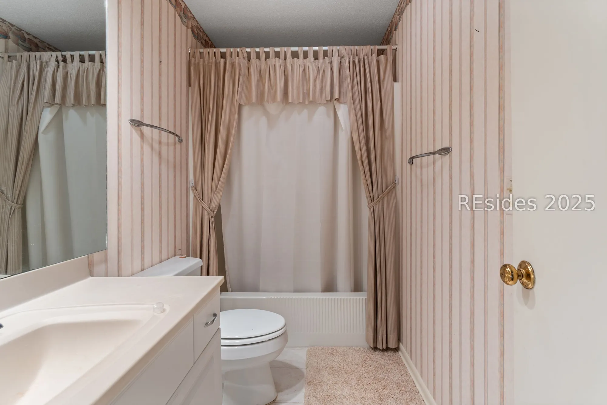 Property Slideshow image 32 of 49 | 50 cypress marsh dr, Hilton Head Island, SC, 29926