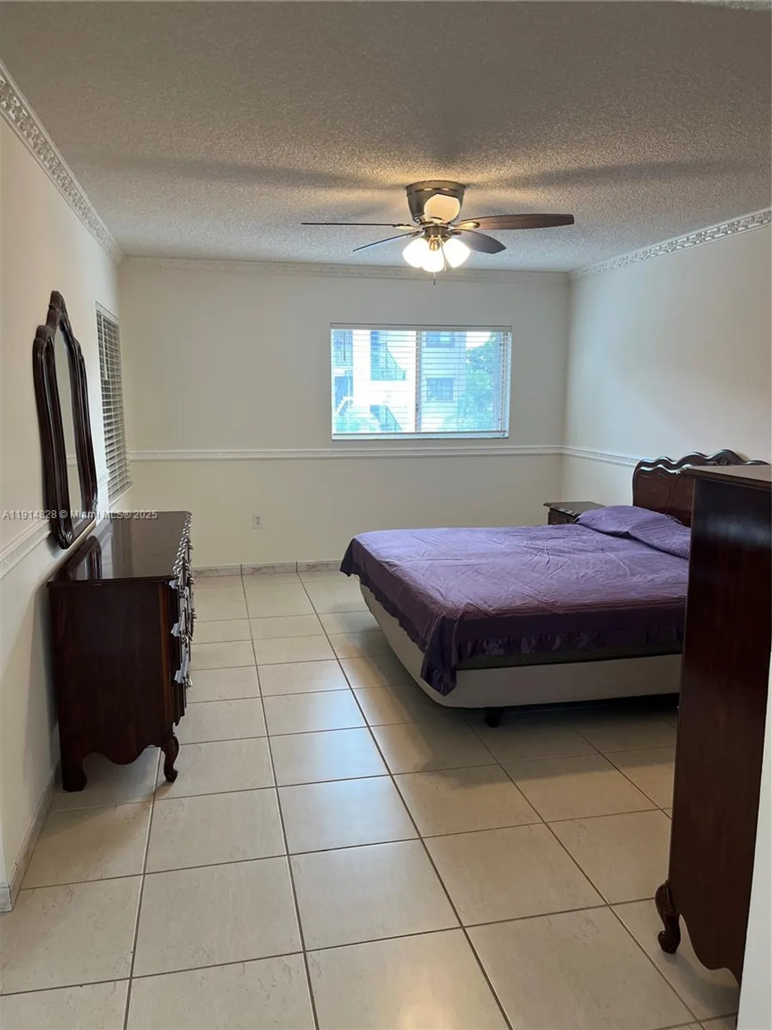 Property Slideshow image 14 of 32 | 1301 sw 142nd ave 301h, Pembroke Pines, FL, 33027