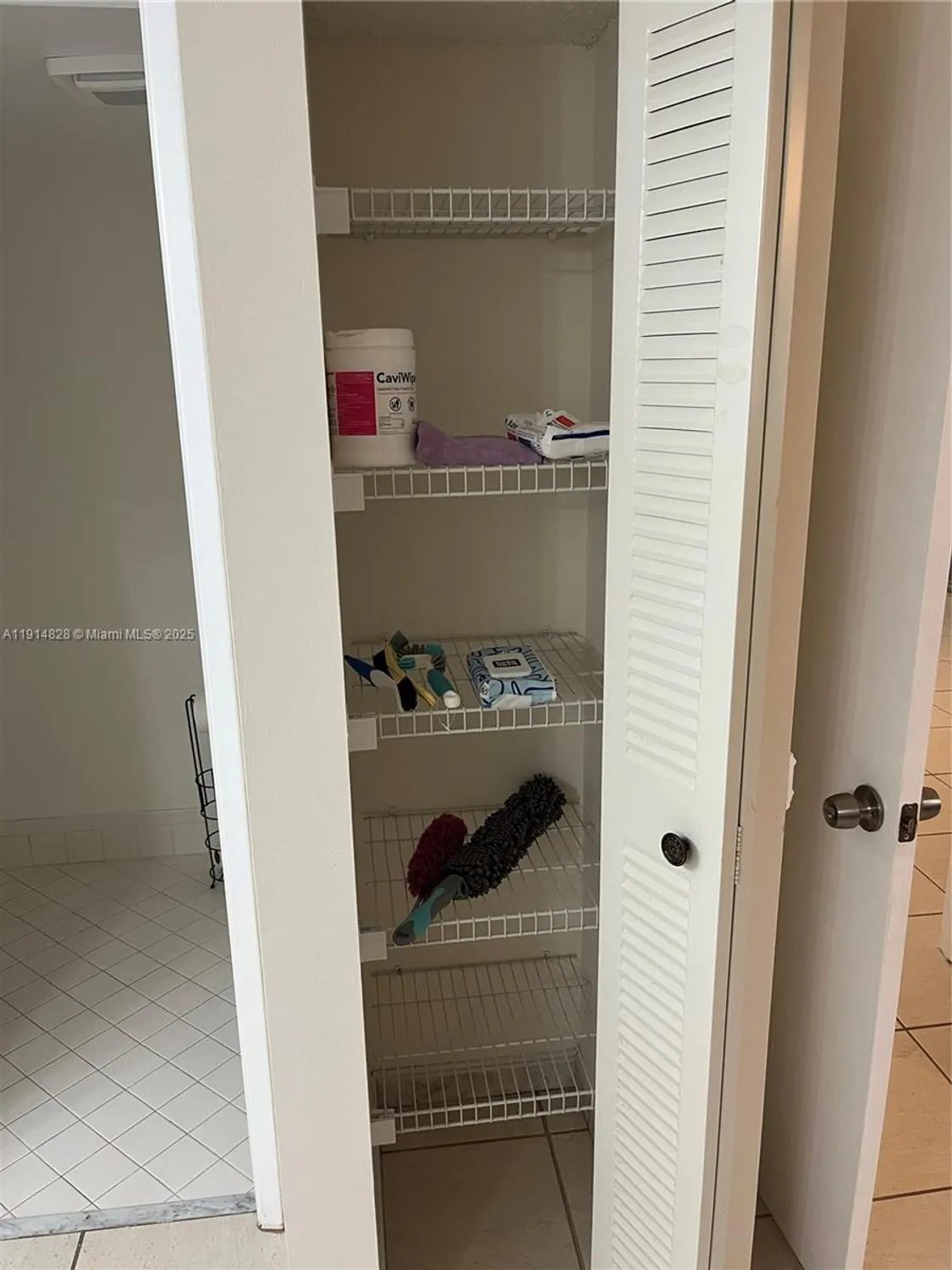 Property Slideshow image 19 of 32 | 1301 sw 142nd ave 301h, Pembroke Pines, FL, 33027