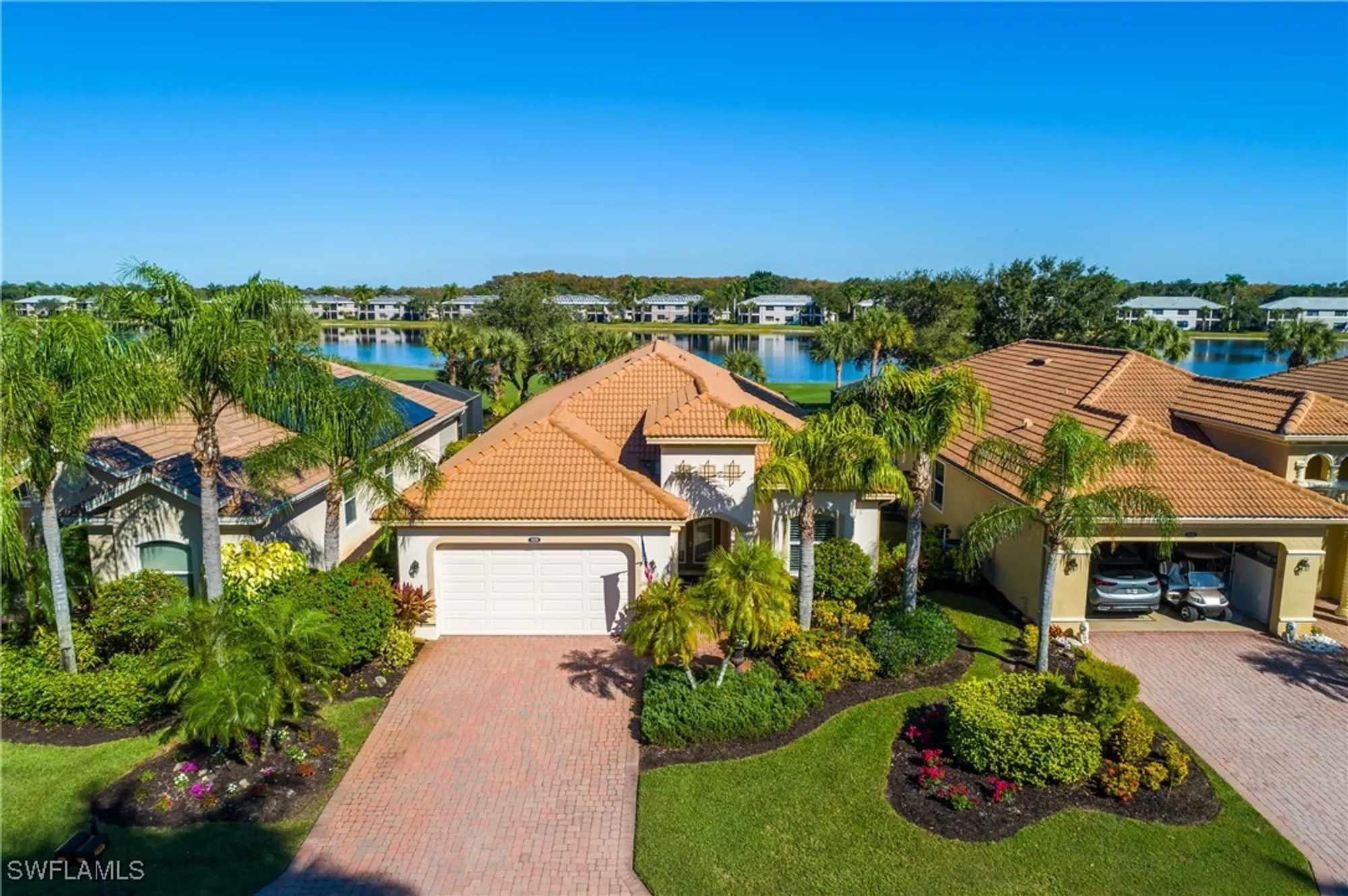 Property Slideshow image 2 of 40 | 10228 gator bay ct, Naples, FL, 34120