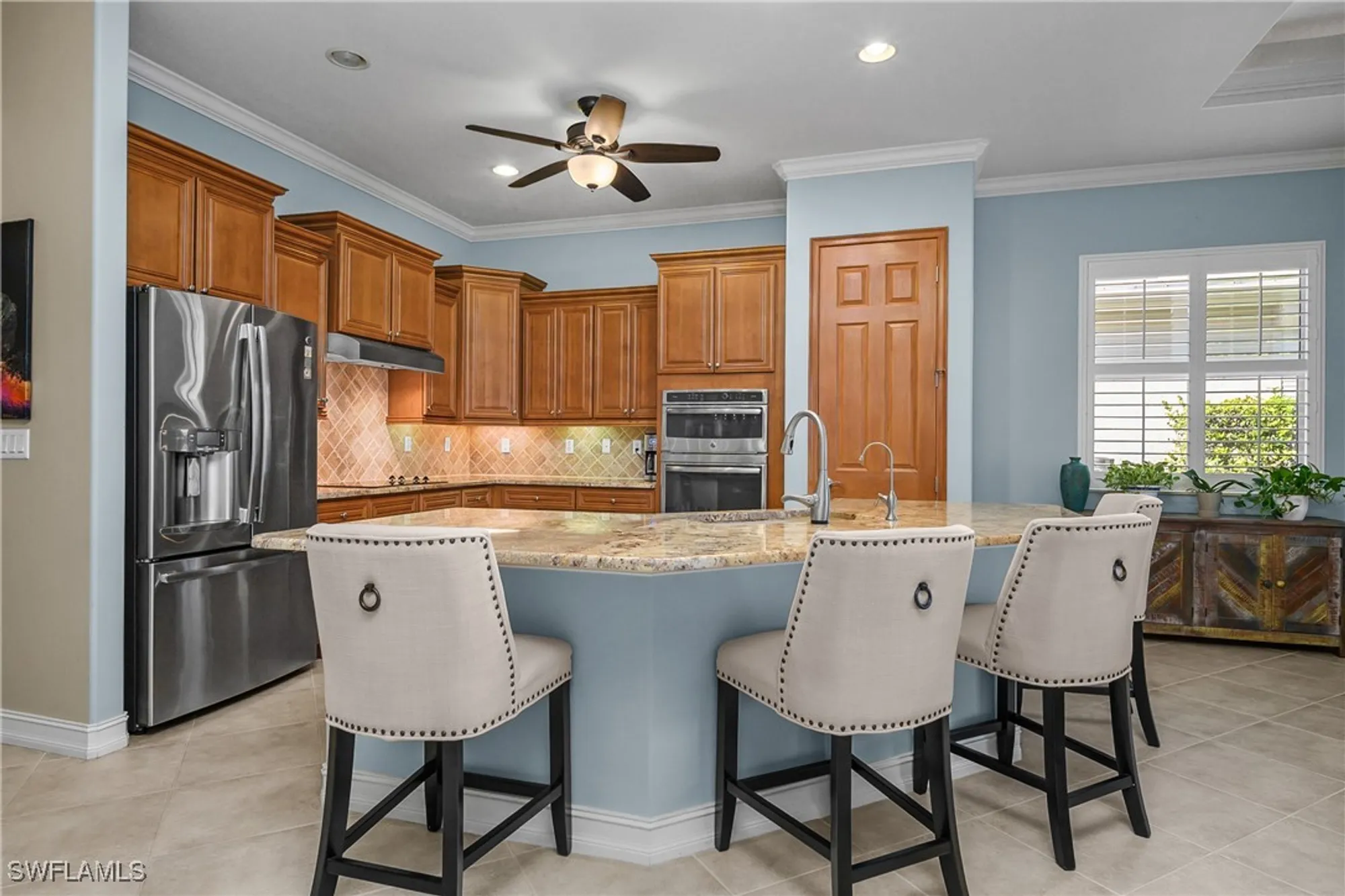 Property Slideshow image 6 of 40 | 10228 gator bay ct, Naples, FL, 34120