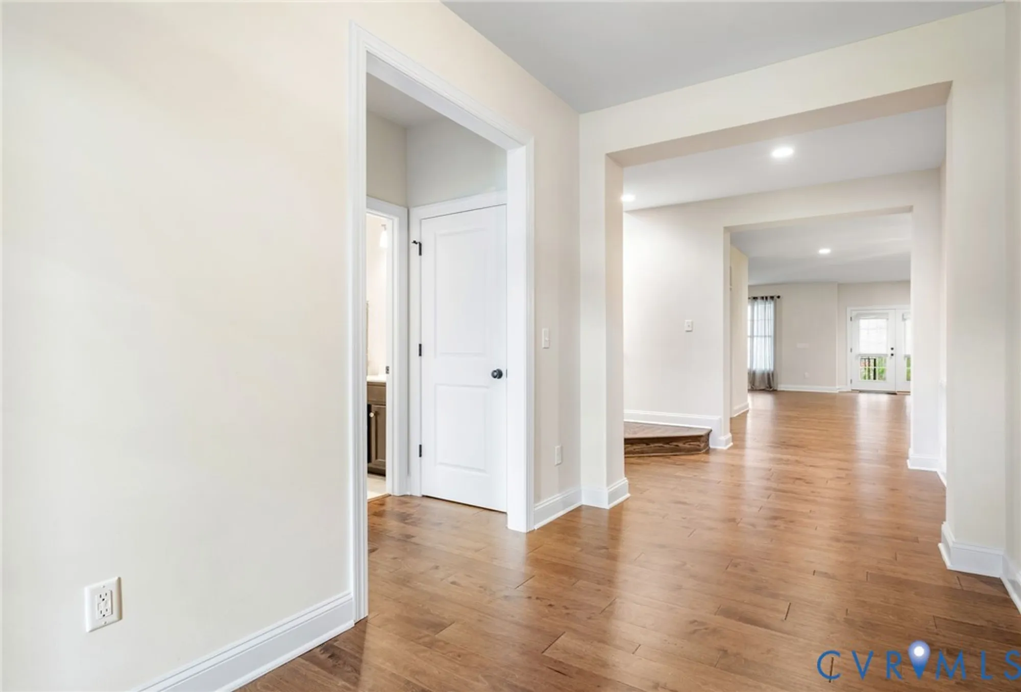 Property Slideshow image 5 of 40 | 12392 s readers cir, Manakin Sabot, VA, 23103