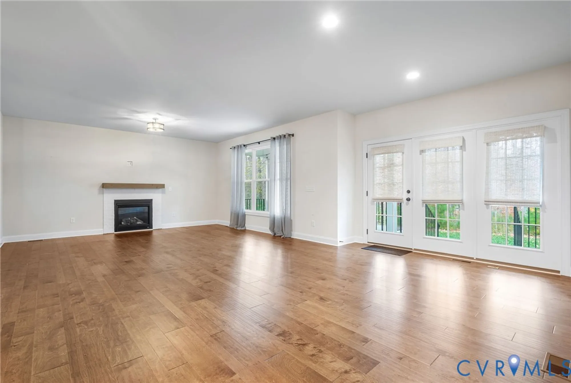 Property Slideshow image 6 of 40 | 12392 s readers cir, Manakin Sabot, VA, 23103