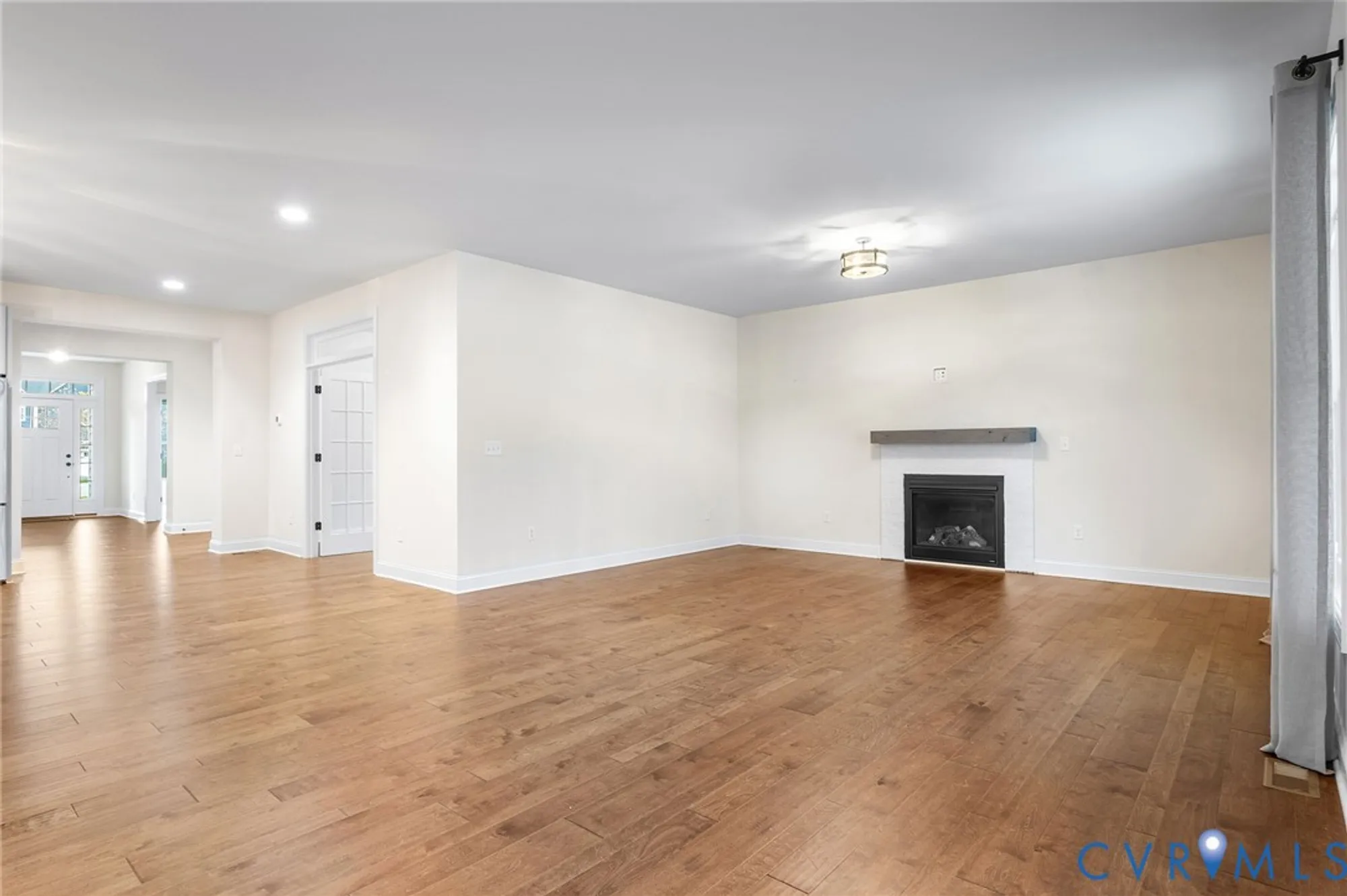 Property Slideshow image 8 of 40 | 12392 s readers cir, Manakin Sabot, VA, 23103