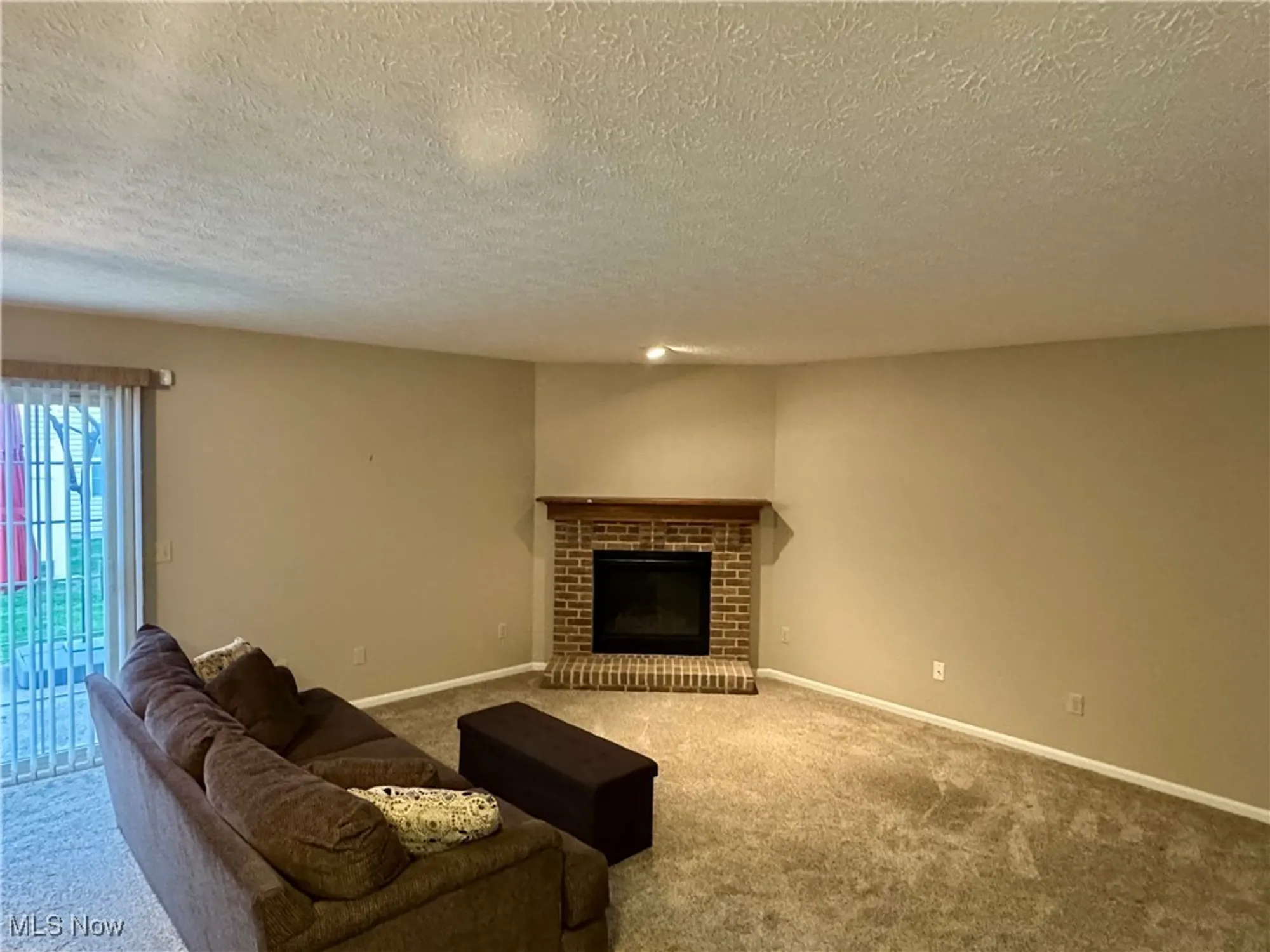 Property Slideshow image 15 of 23 | 118 carrington ct, Elyria, OH, 44035